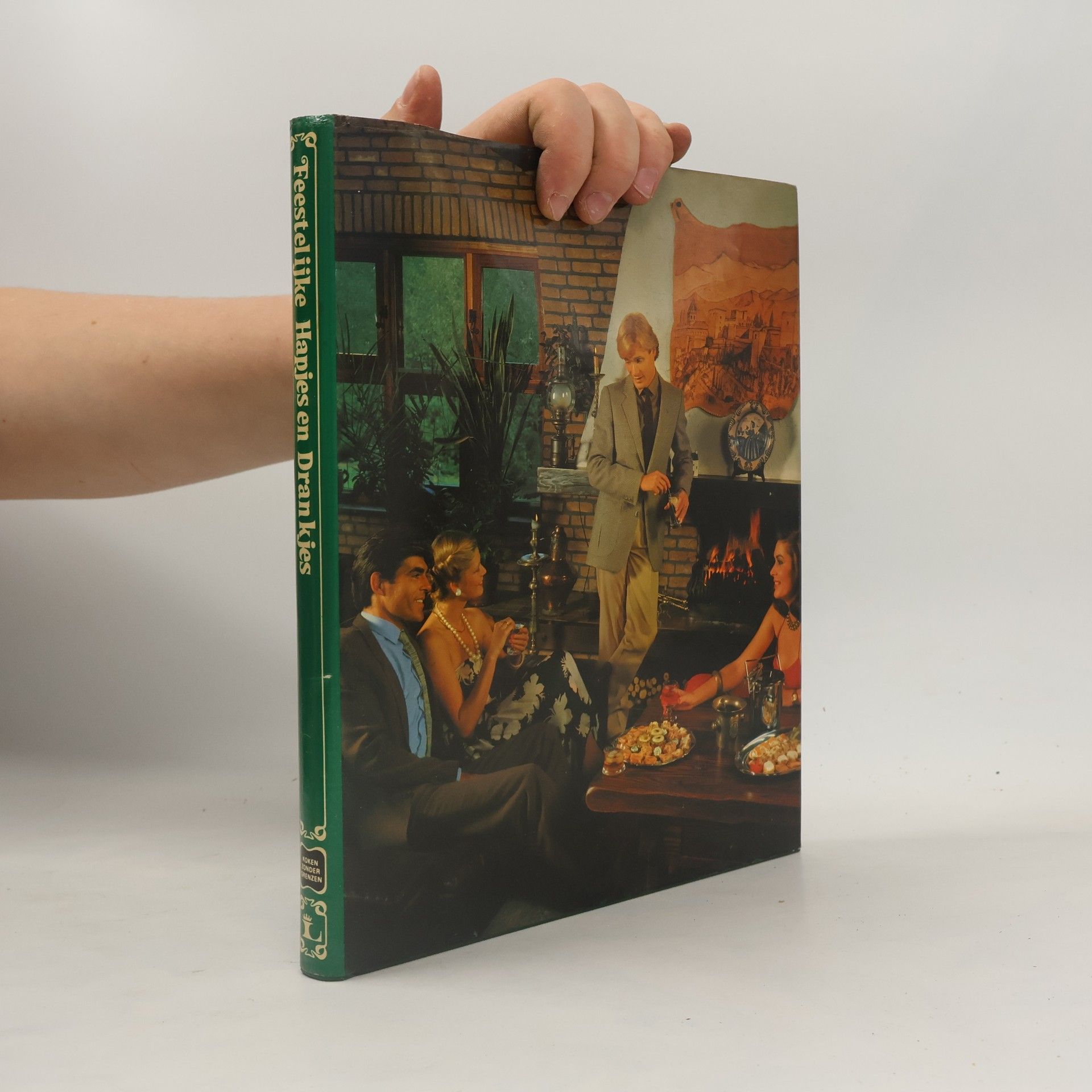 Birgitta Bouland-de Ruyter Feestelijke hapjes en drankjes - Nederlandse taal uit het Italiaans, Lekturama