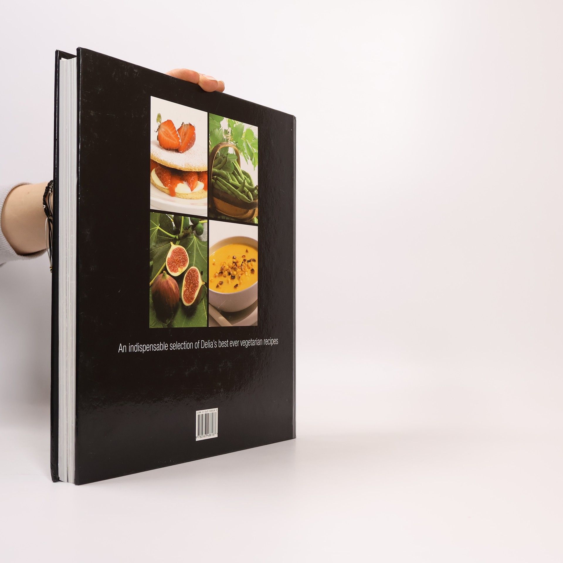 Delia Smith Delia's Vegetarian Collection