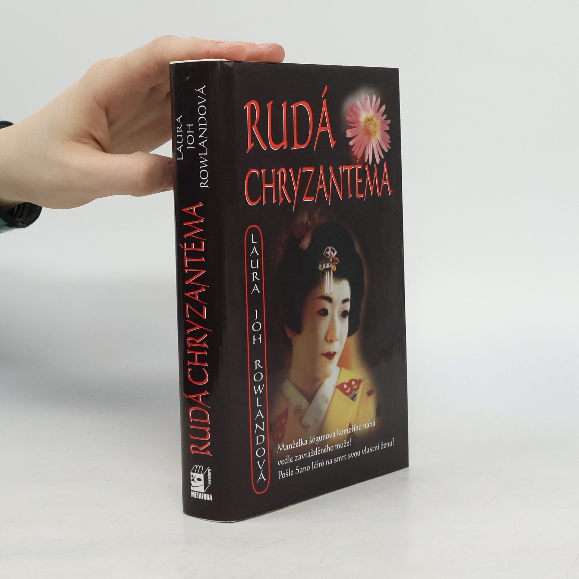 Laura Joh Rowland Rudá chryzantéma