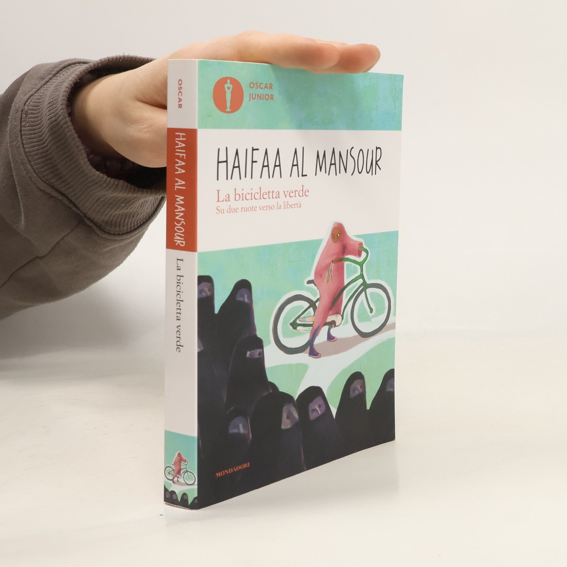 Haifaa Al Mansour Oscar Junior: La bicicletta verde. Su due ruote verso la libertà