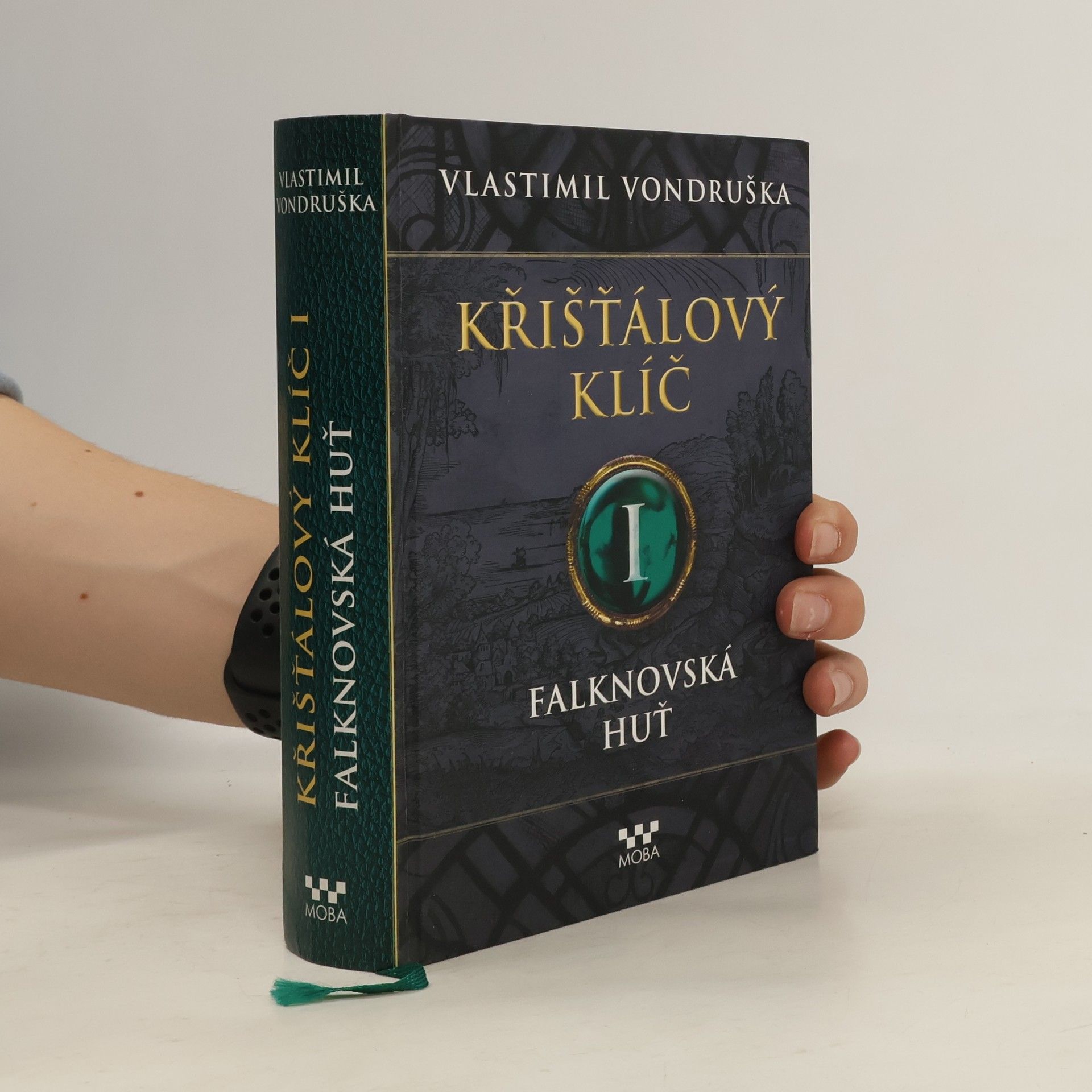 Vlastimil Vondruška Falknovská huť. Křišťálový klíč. 1. díl