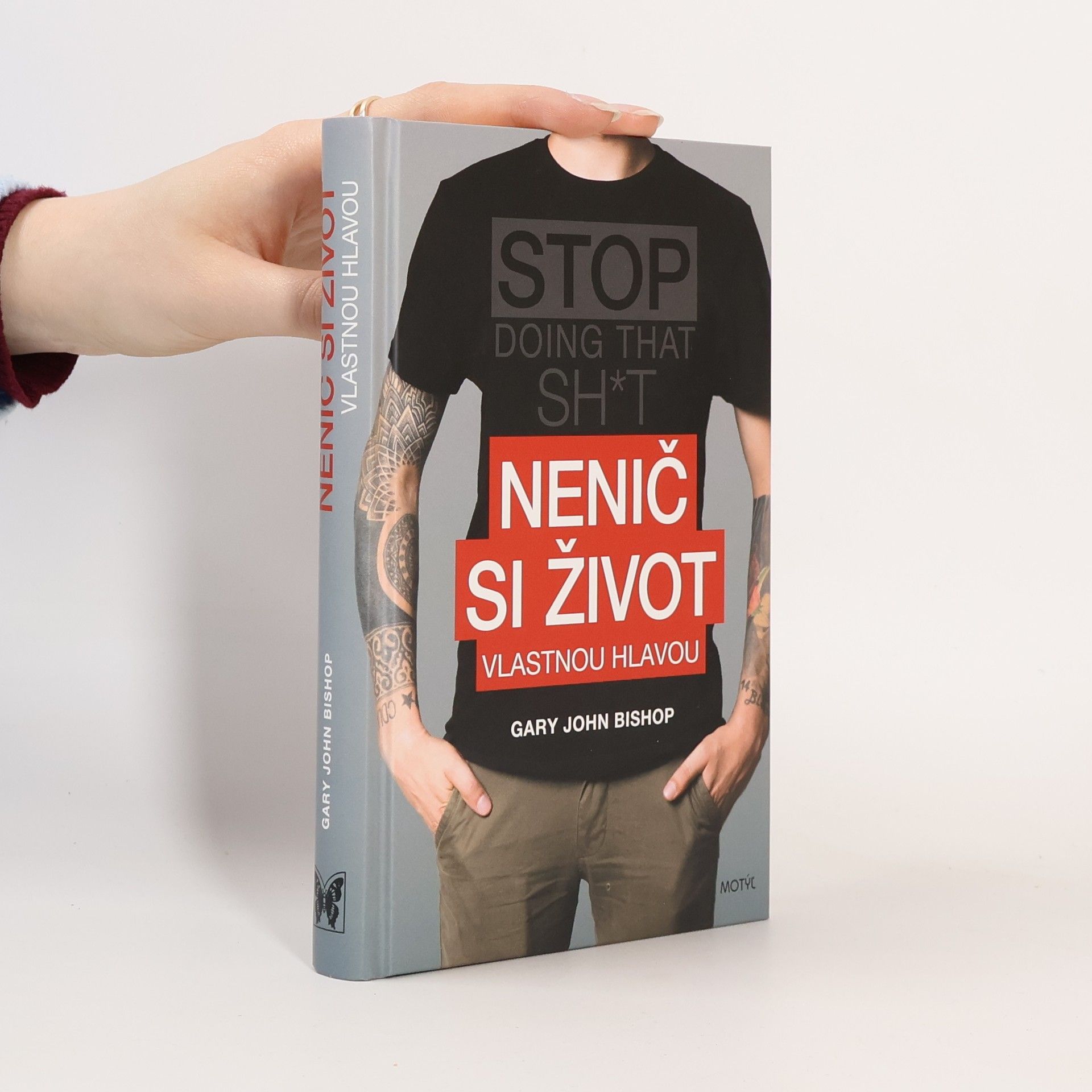 Gary John Bishop Nenič si život vlastnou hlavou