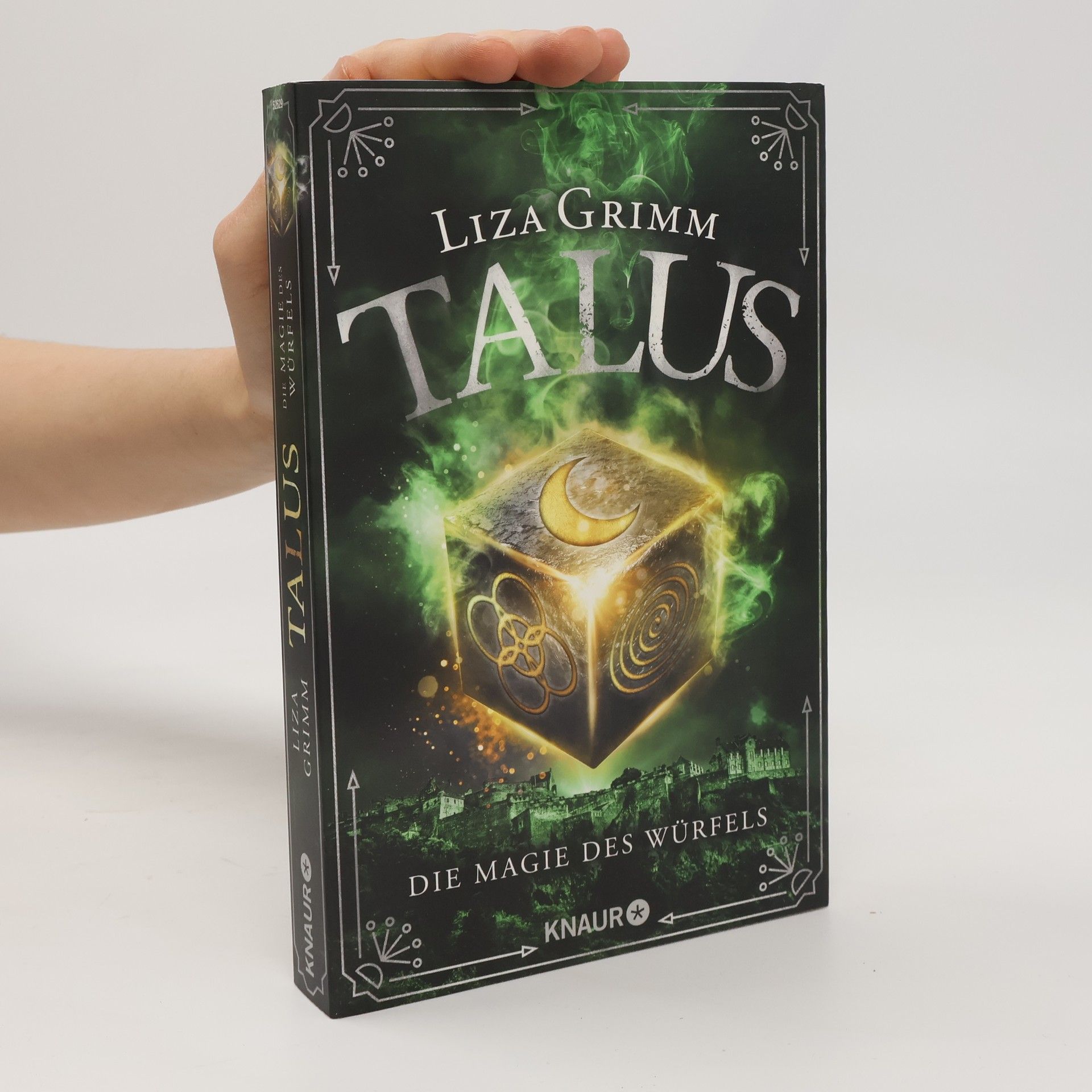 Liza Grimm Talus. Die Magie des Würfels