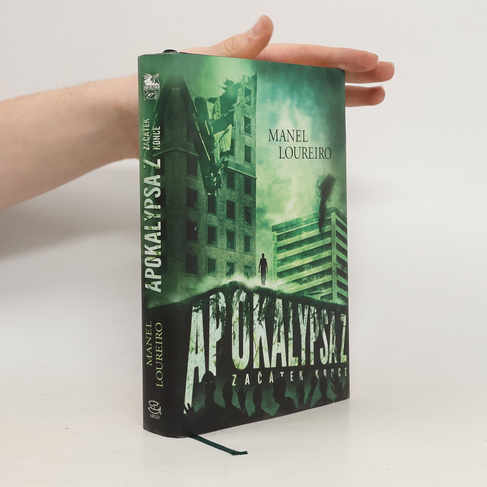 Manel Loureiro Apokalypsa Z. Začátek konce