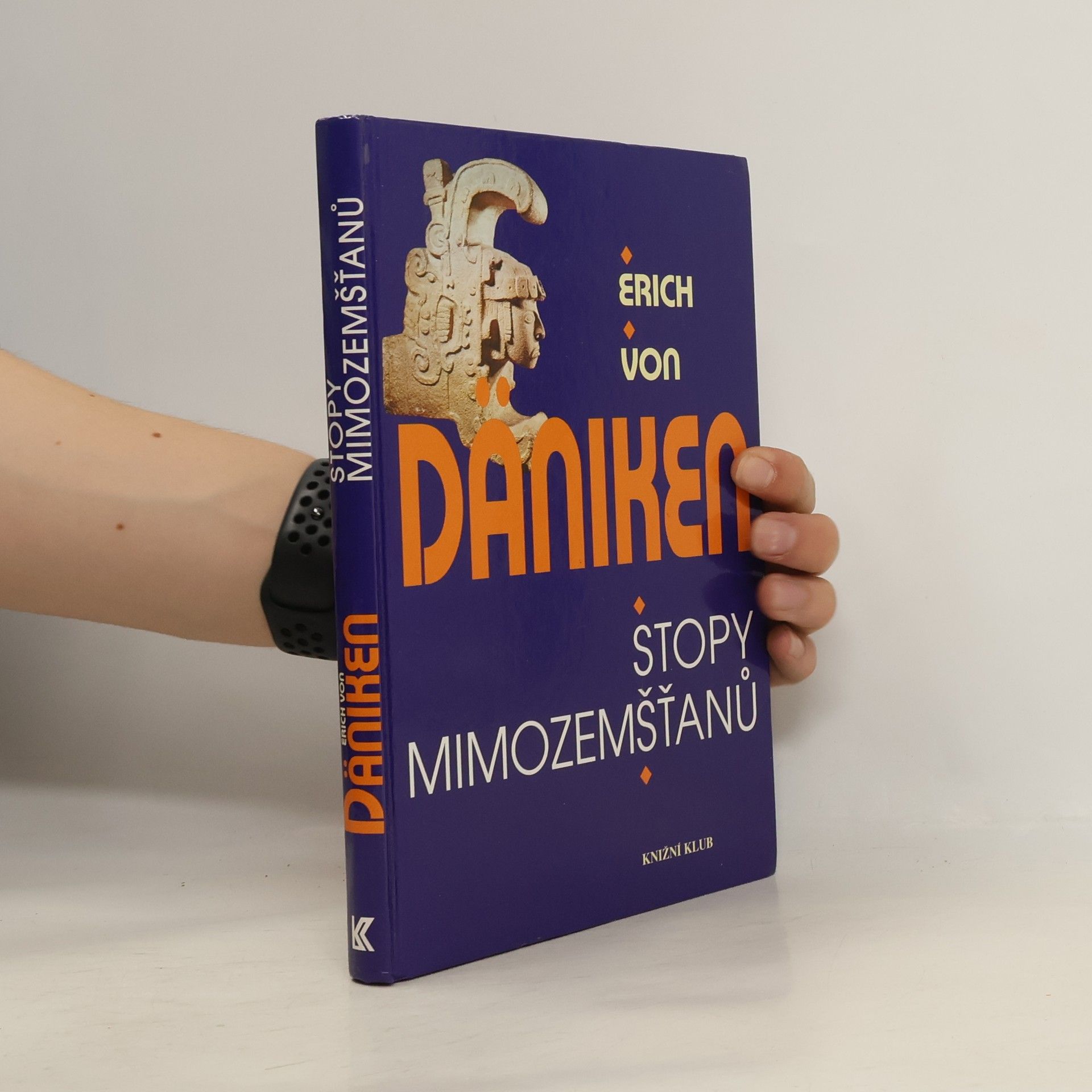 Erich von Däniken Stopy mimozemšťanů