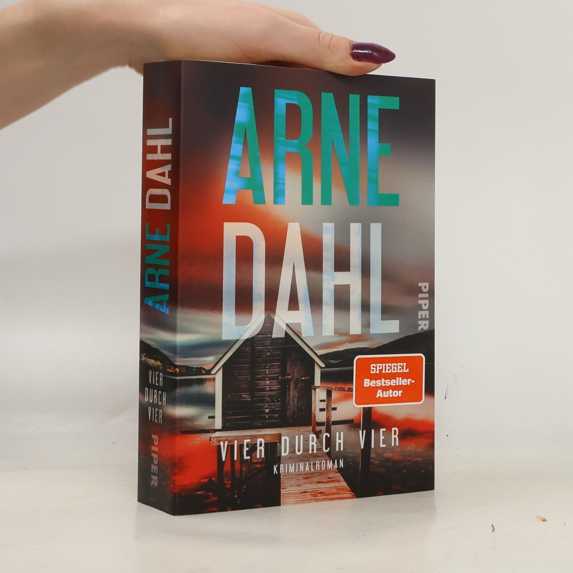 Jan Arnald Vier durch vier