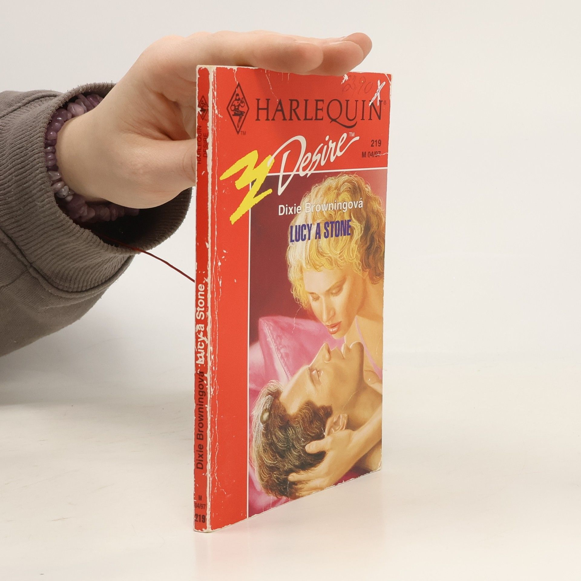 Dixie Browning Lucy a Stone