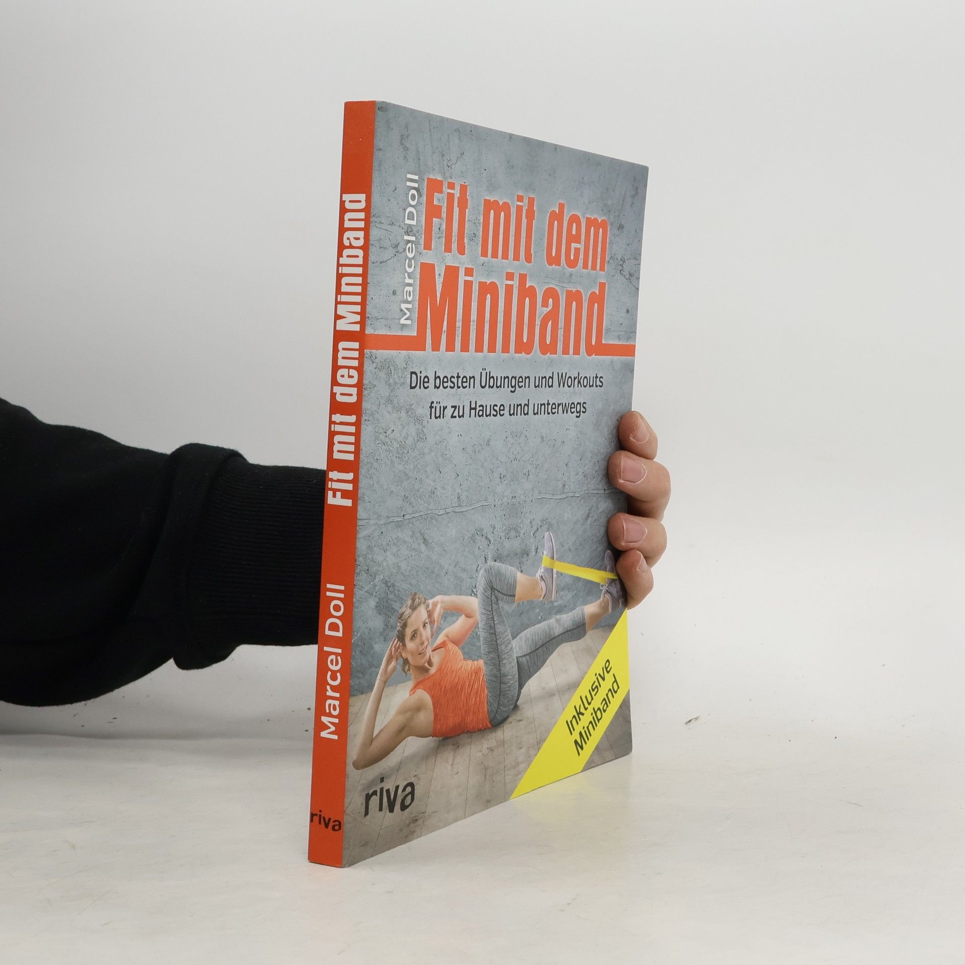 Marcel Doll Fit mit dem Miniband