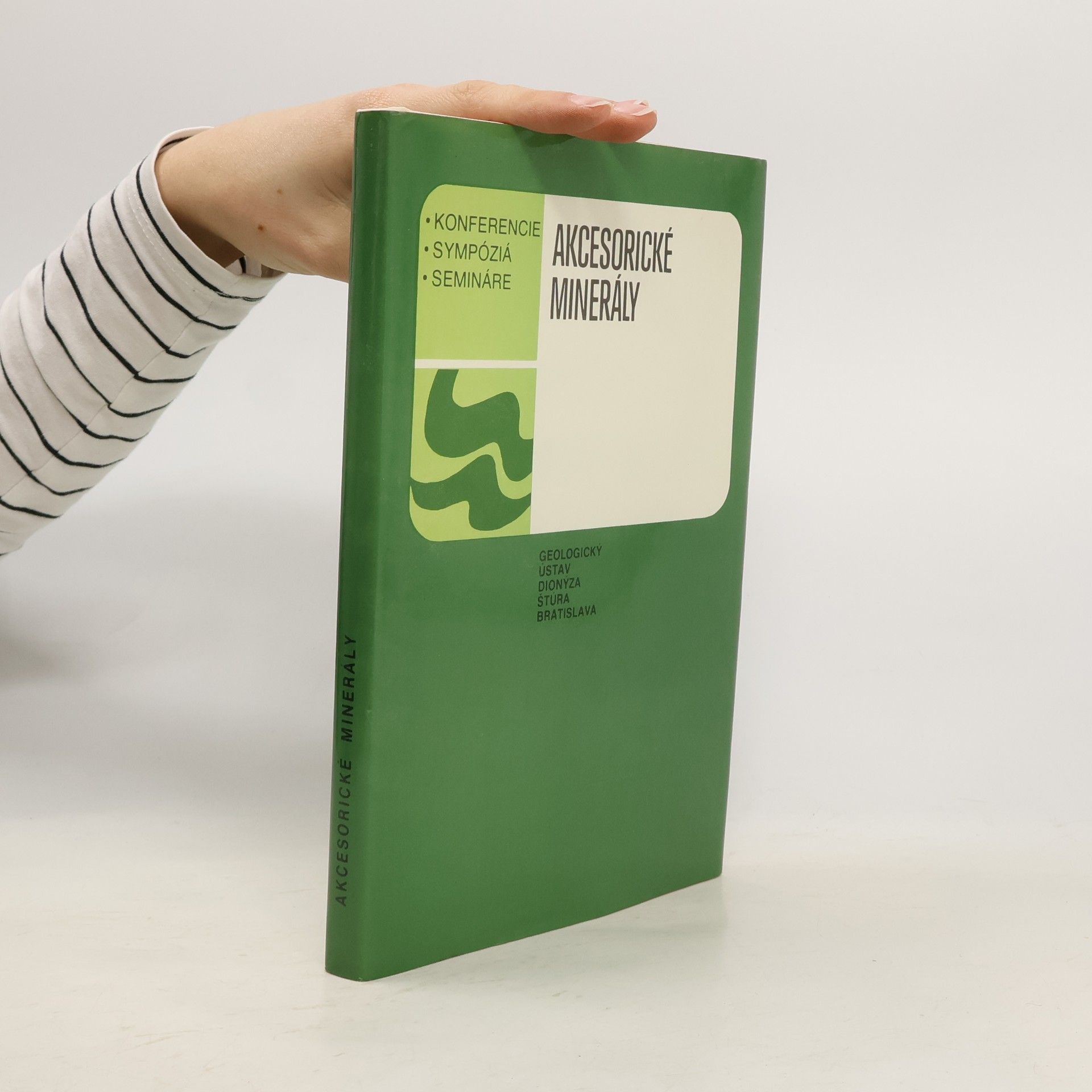 Collectif d'auteurs Akcesorické minerály