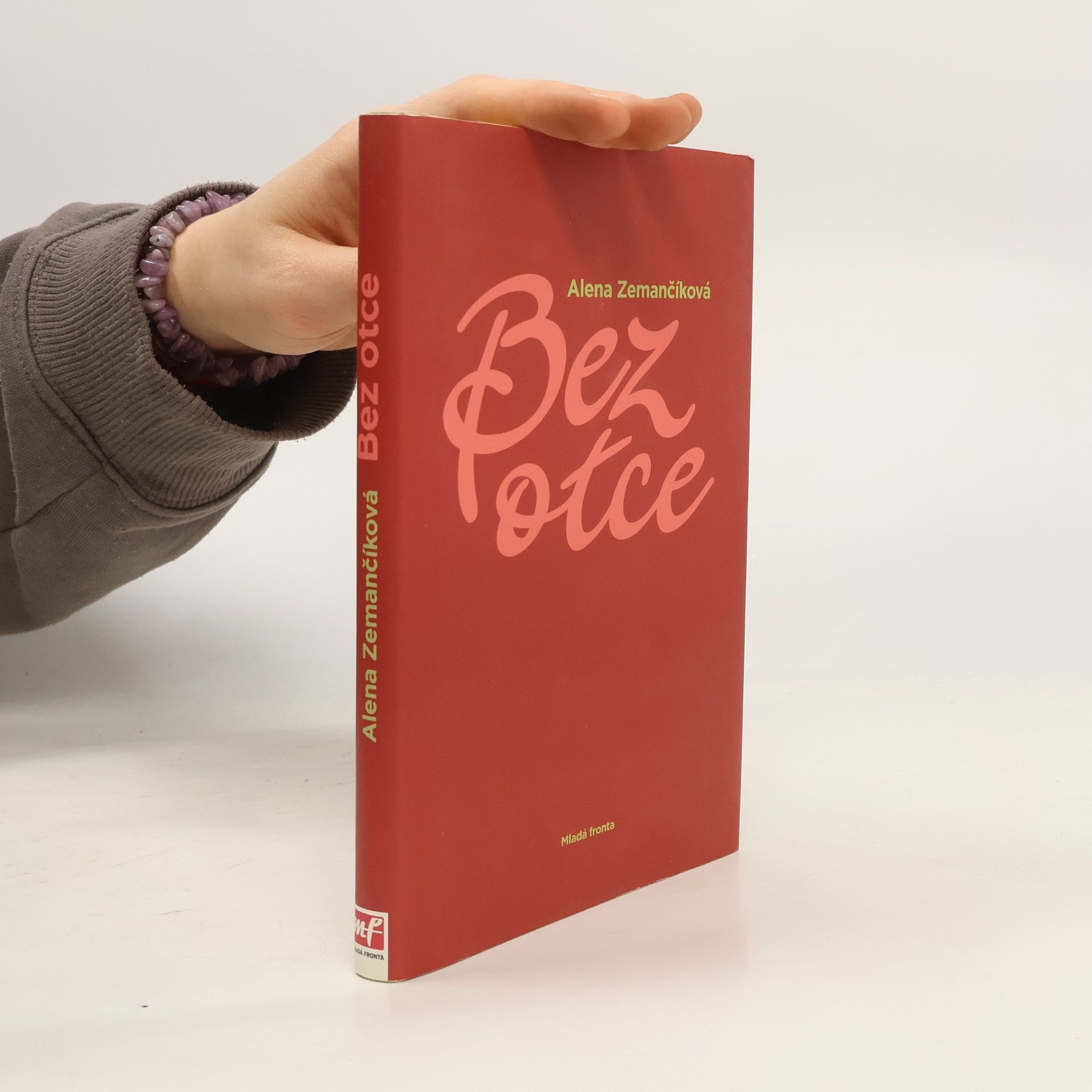 Alena Zemančíková Bez otce