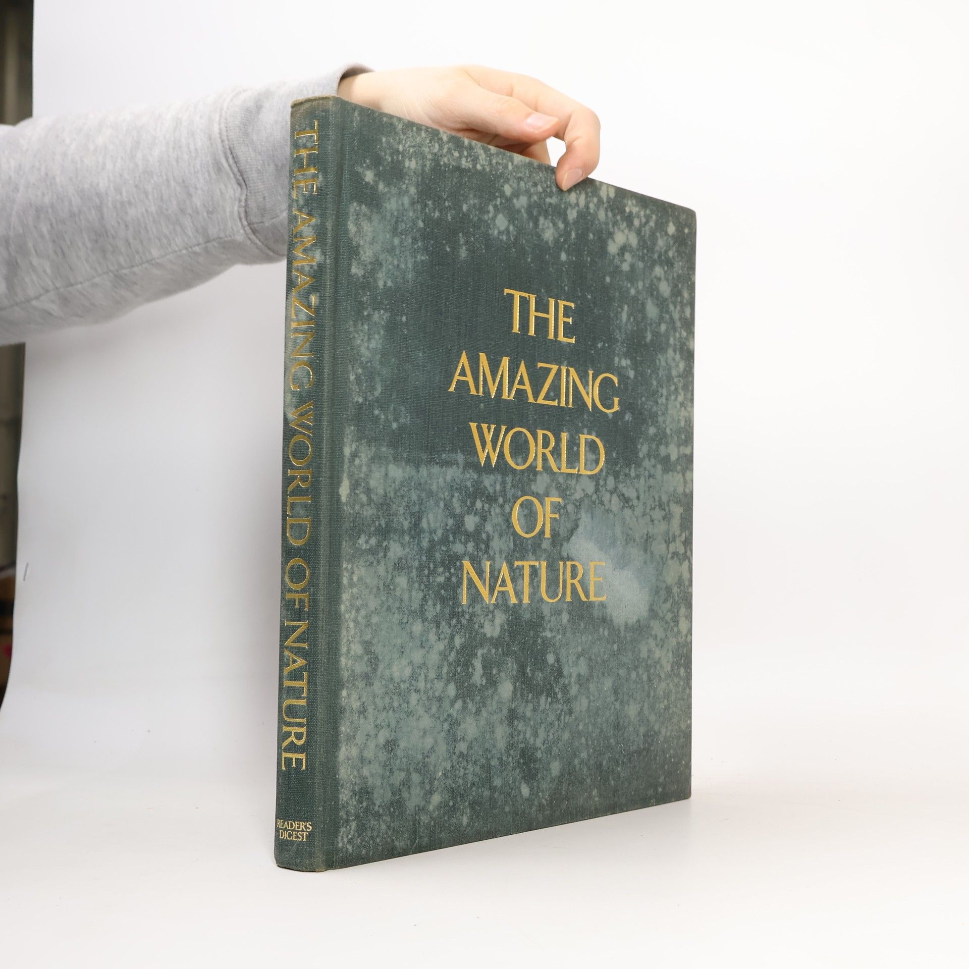 Various authors The Amazing World of Nature
