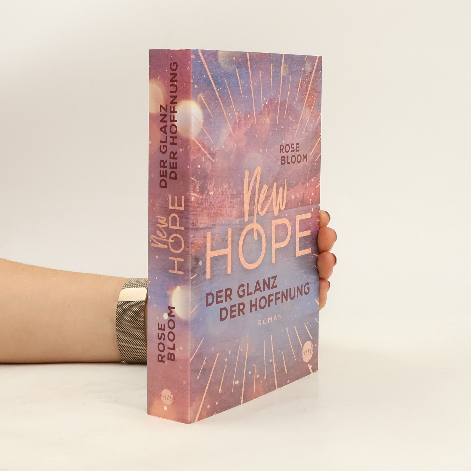 Rose Bloom New Hope. Der Glanz der Hoffnung