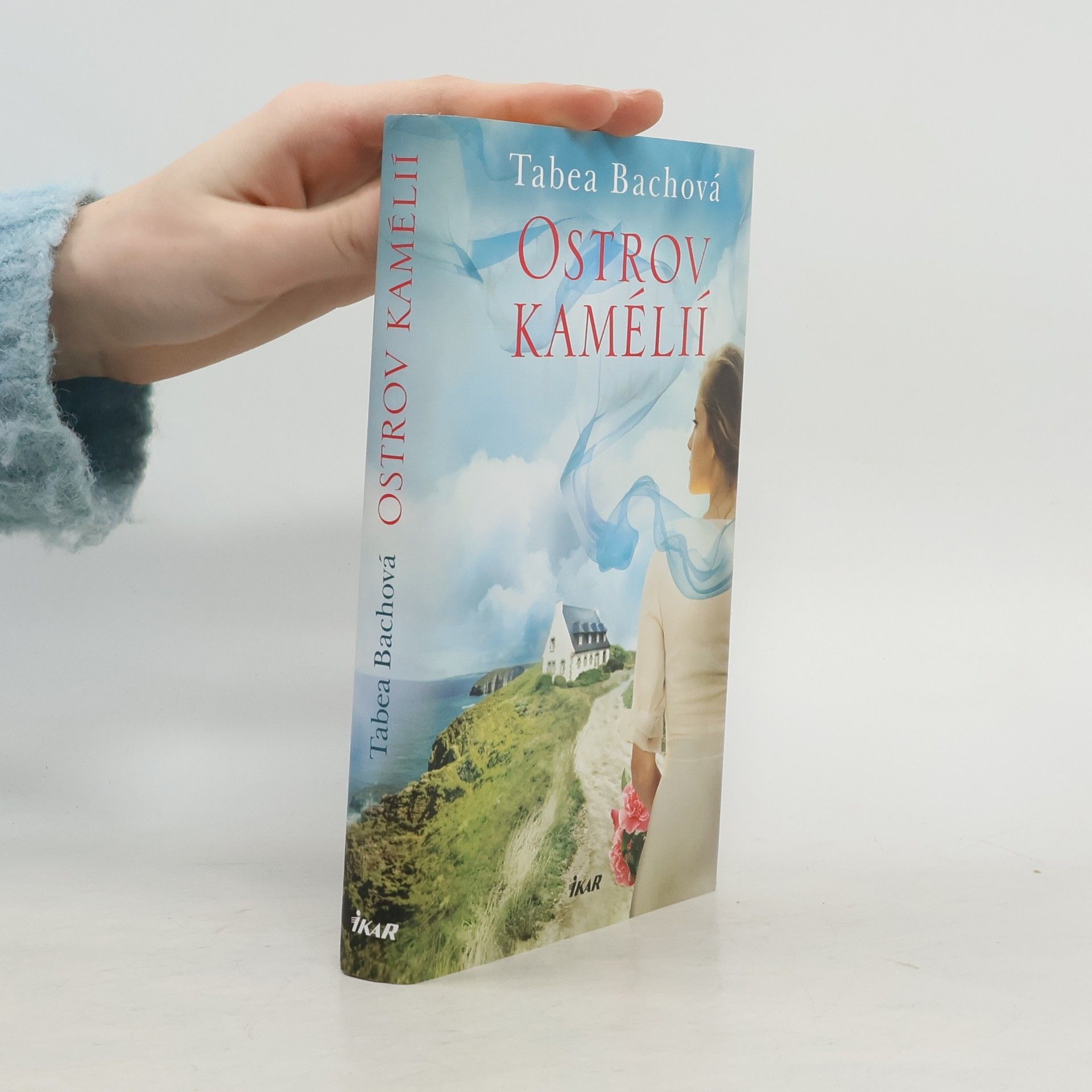 Tabea Bach Ostrov kamélií