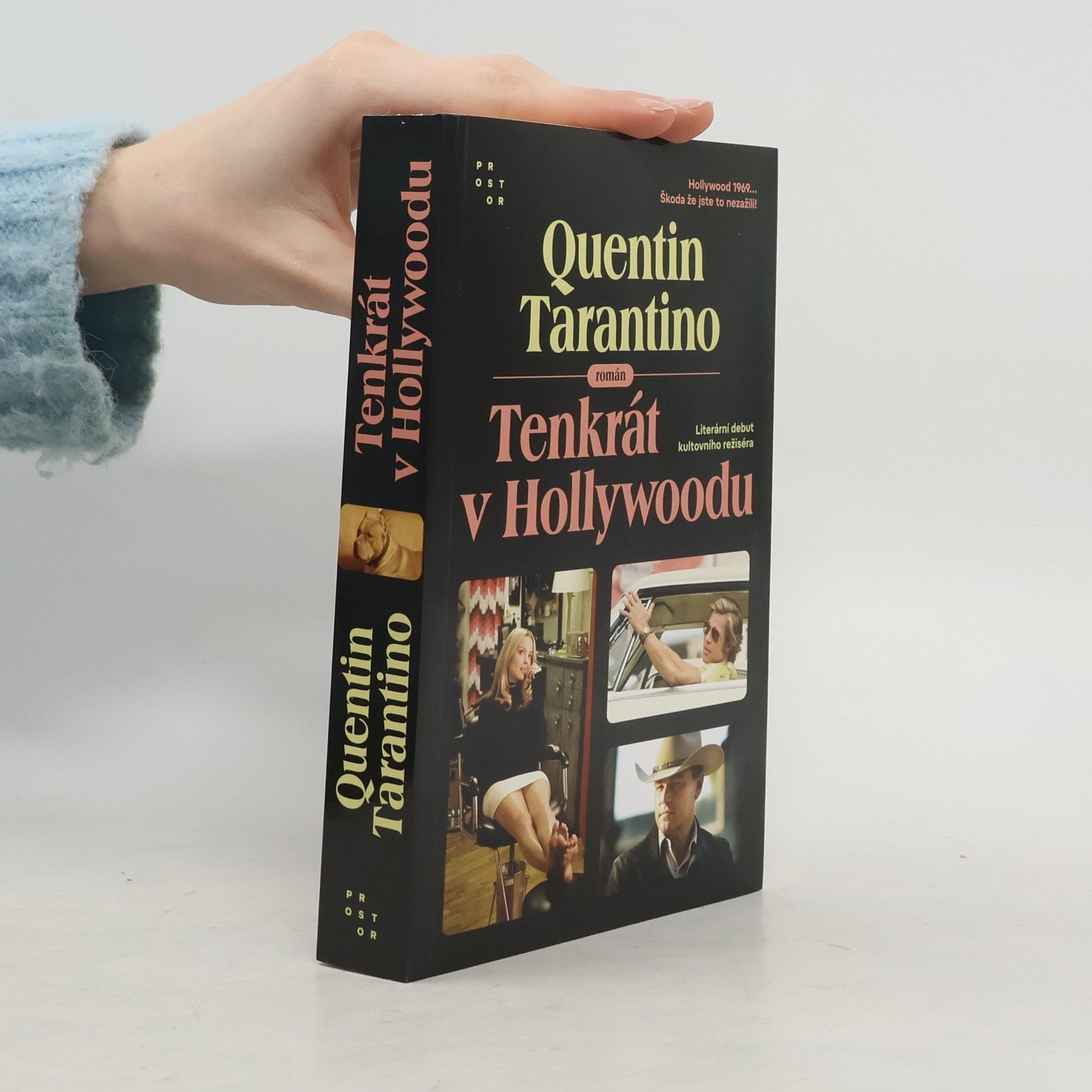 Quentin Tarantino Tenkrát v Hollywoodu : román