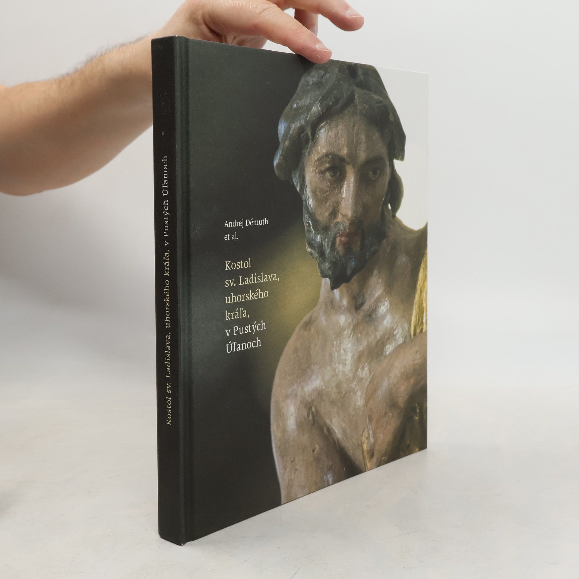 Kostol sv. Ladislava, uhorského kráľa, v Pustých Úľanoch