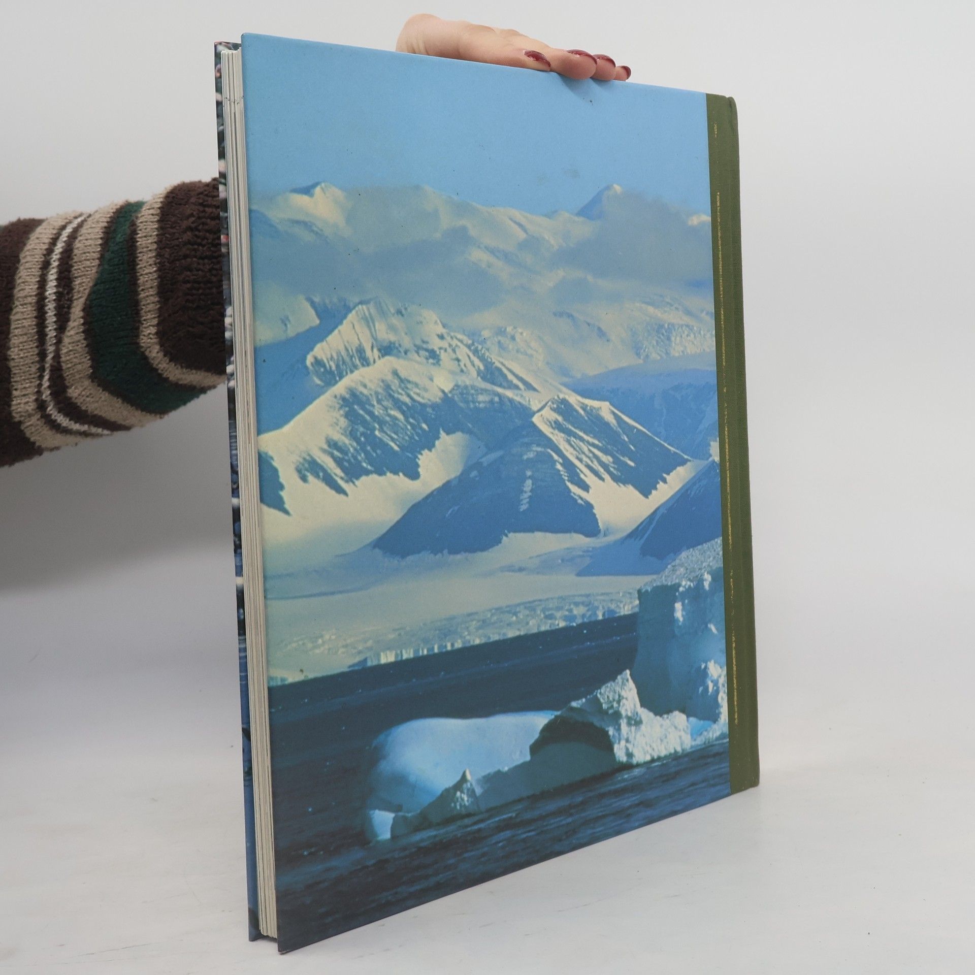 Steve Cox The Earth, Its Wonders, Its Secrets: Nature's Masterpieces