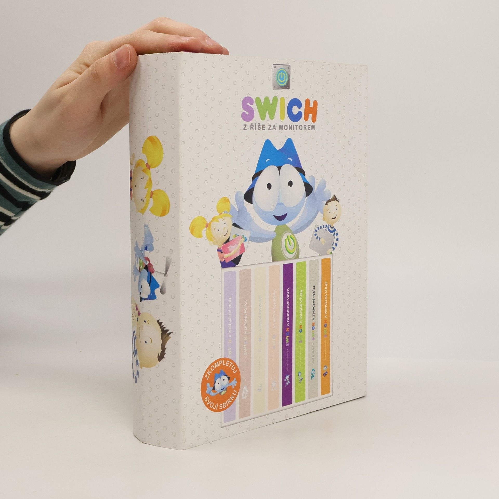 Swich: Z říše za monitorem