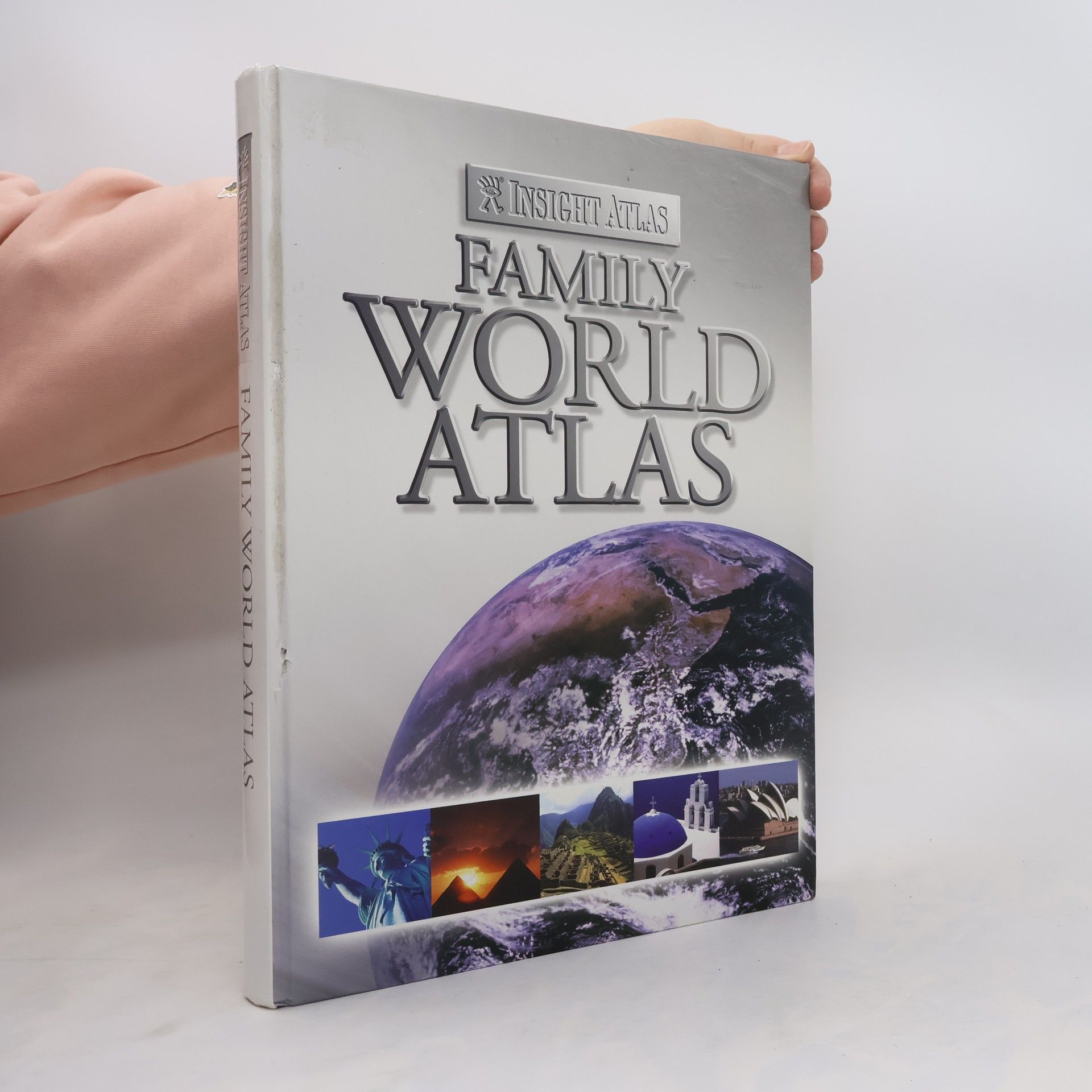 Autorenkollektiv Family world atlas