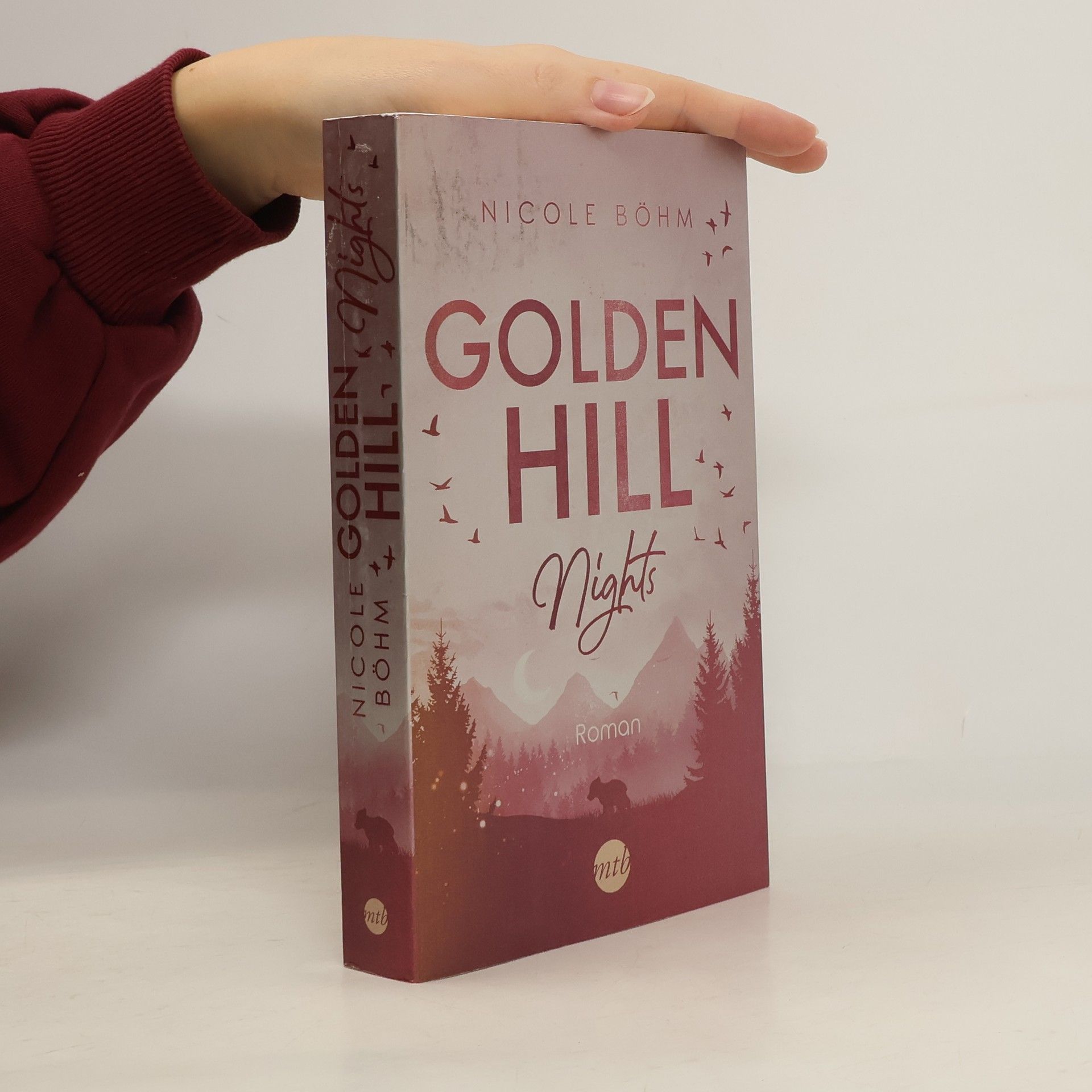 Nicole Böhm Golden Hill. Nights