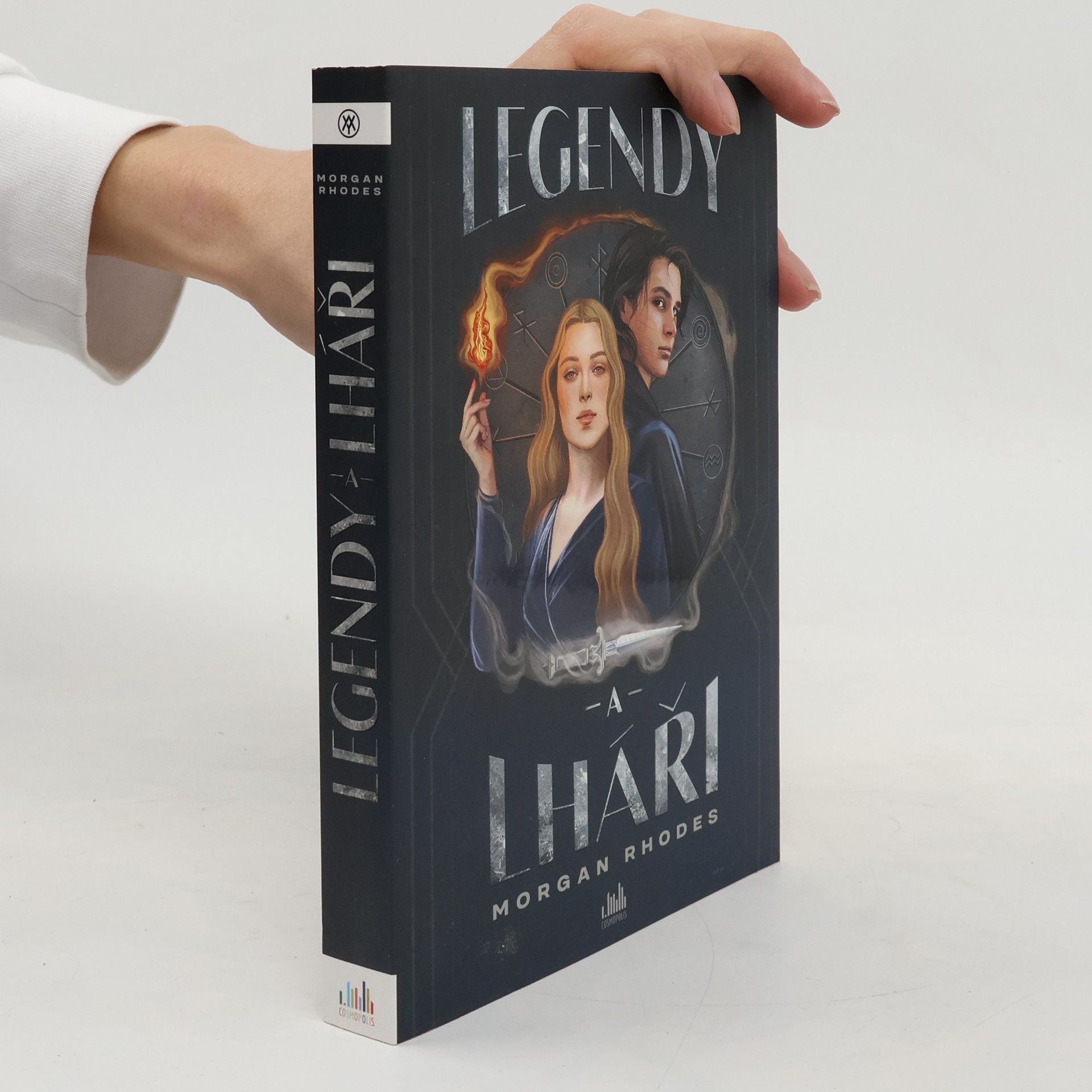Morgan Rhodes Legendy a lháři