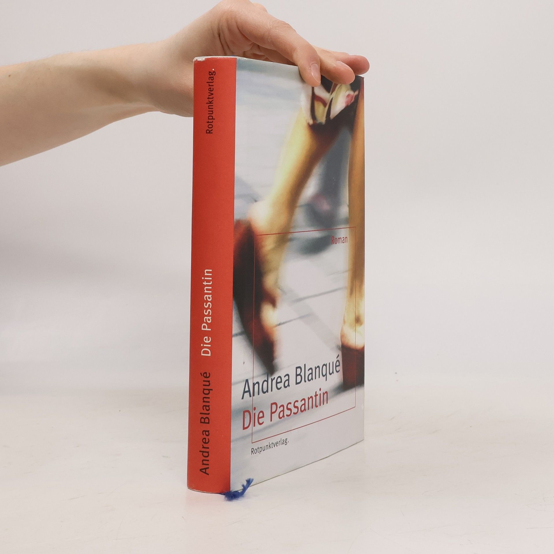 Andrea Blanque Die Passantin