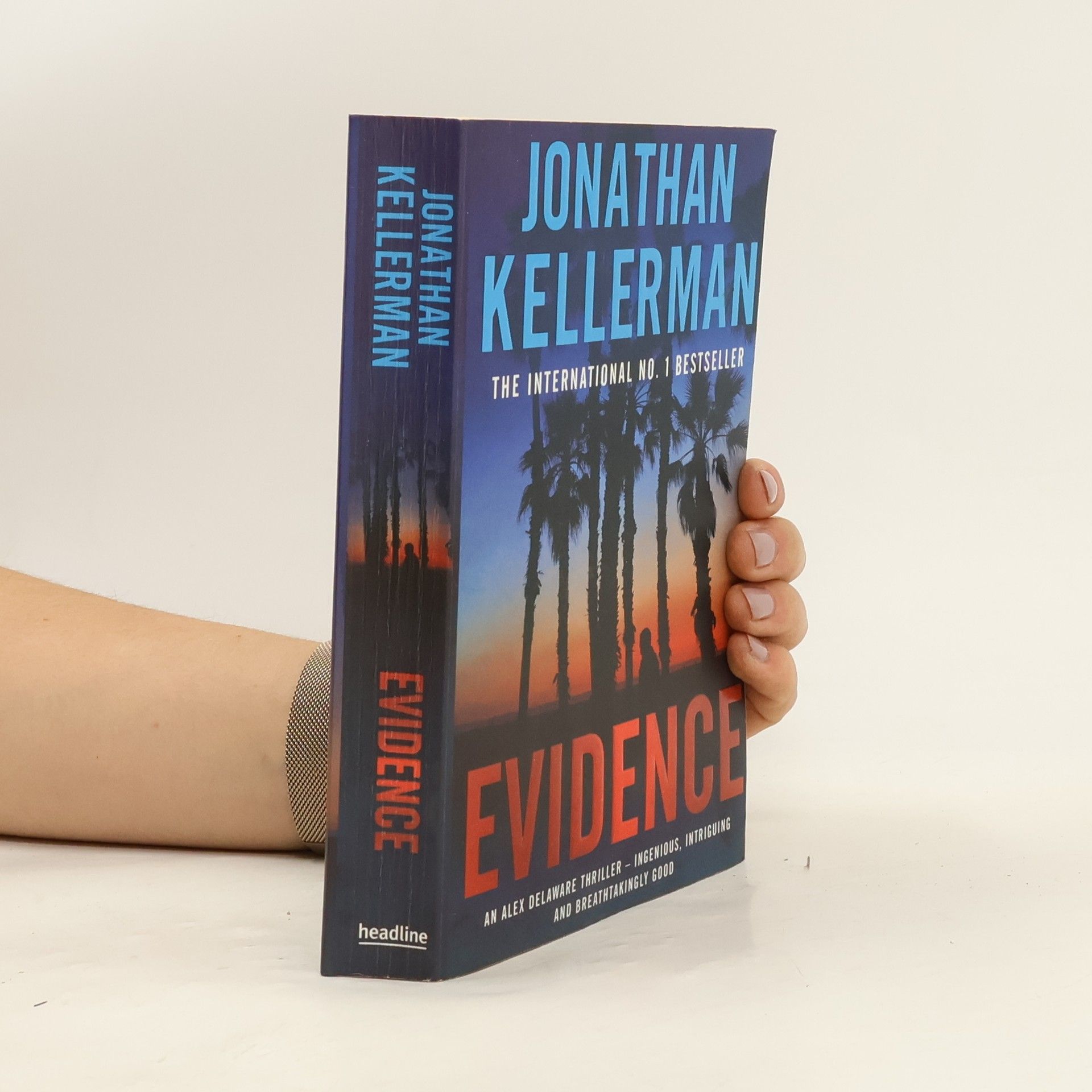 Jonathan Kellerman Alex Delaware series - 24: Evidence