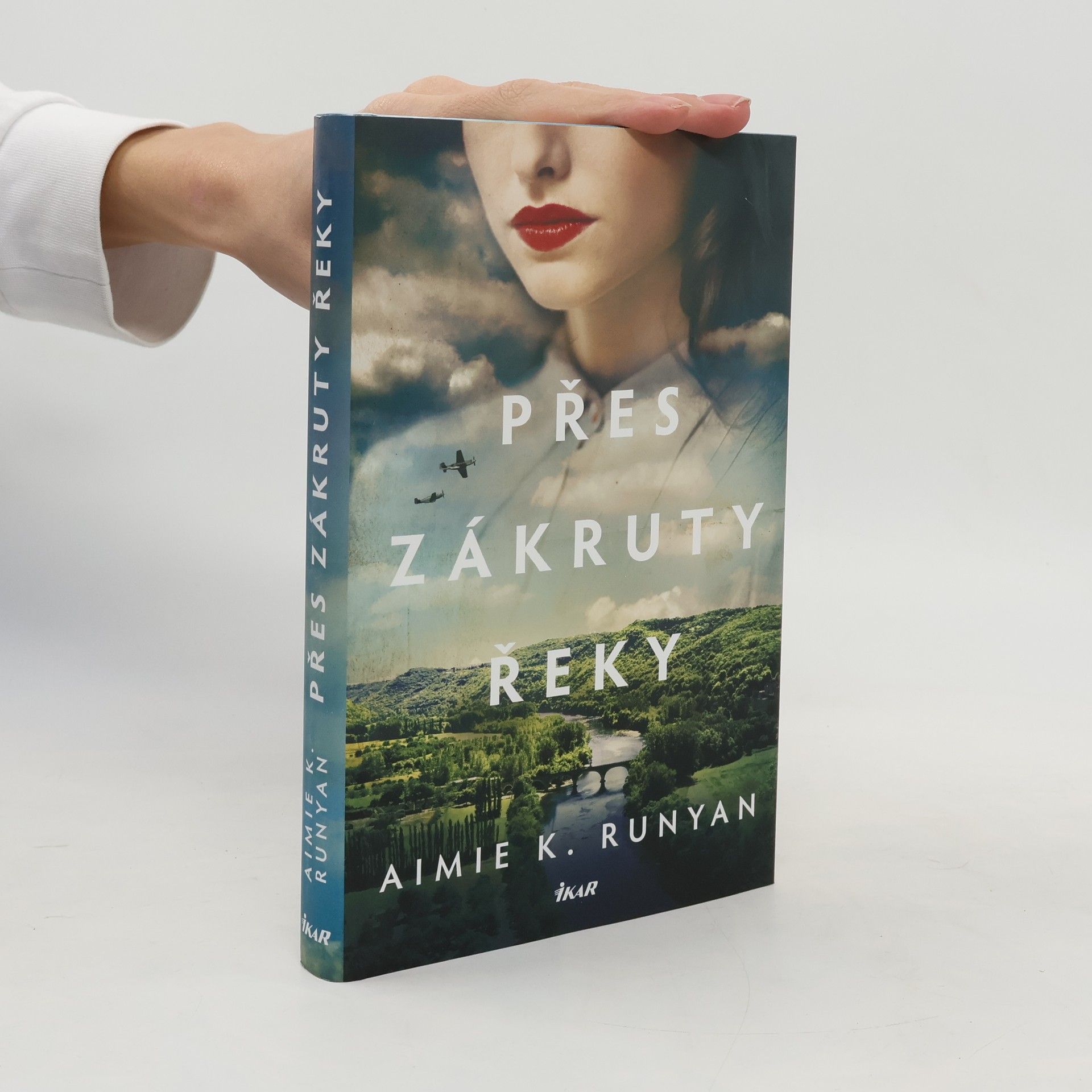 Aimie K. Runyan Přes zákruty řeky