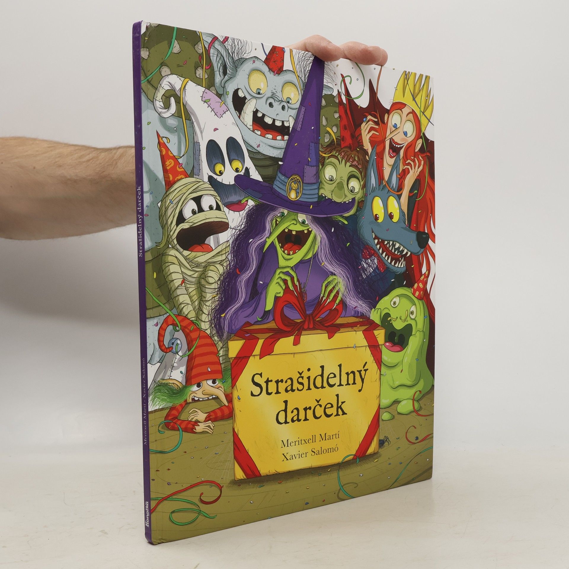 Martí Meritxell Strašidelný darček