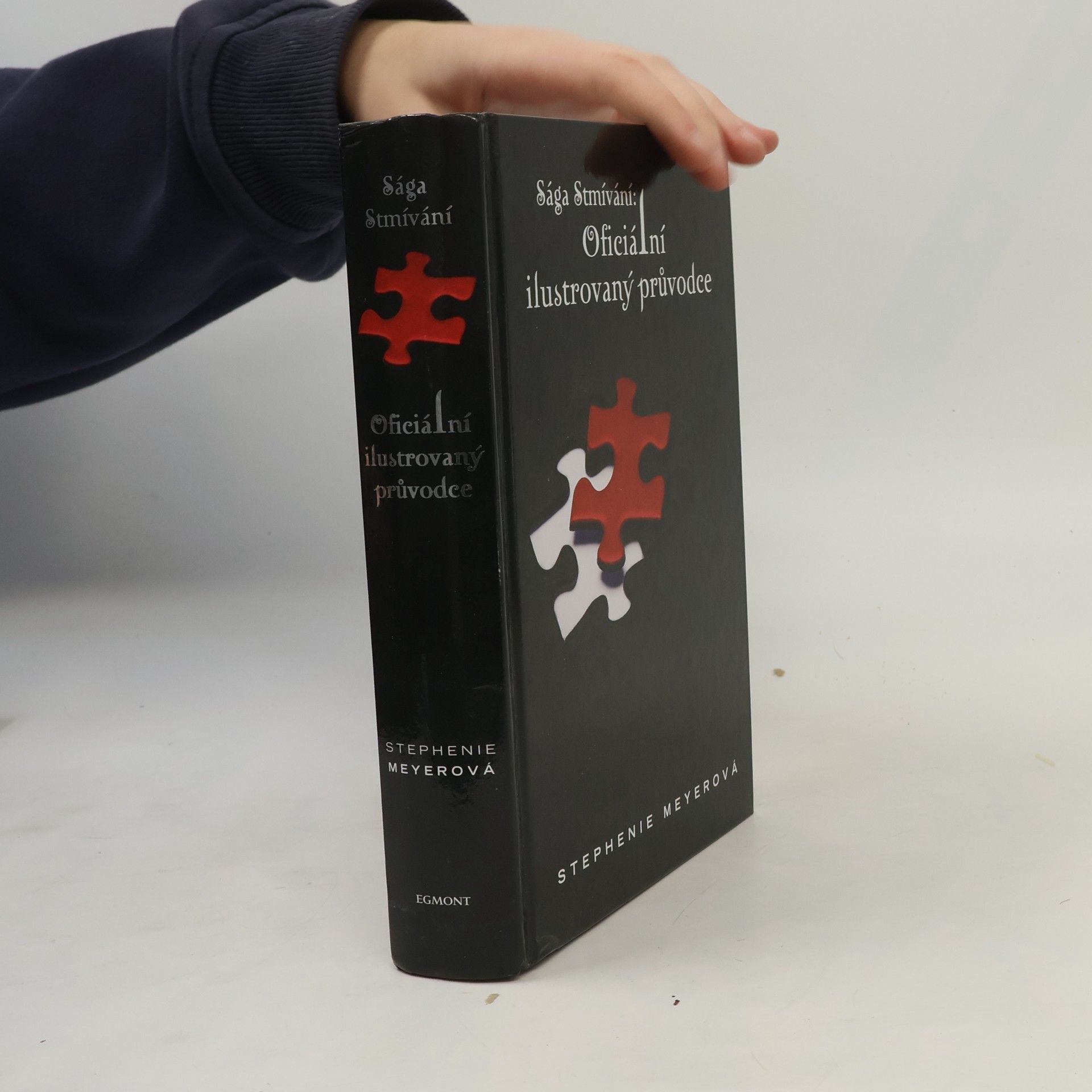 Stephenie Meyer Sága Stmívání: Oficiální ilustrovaný průvodce