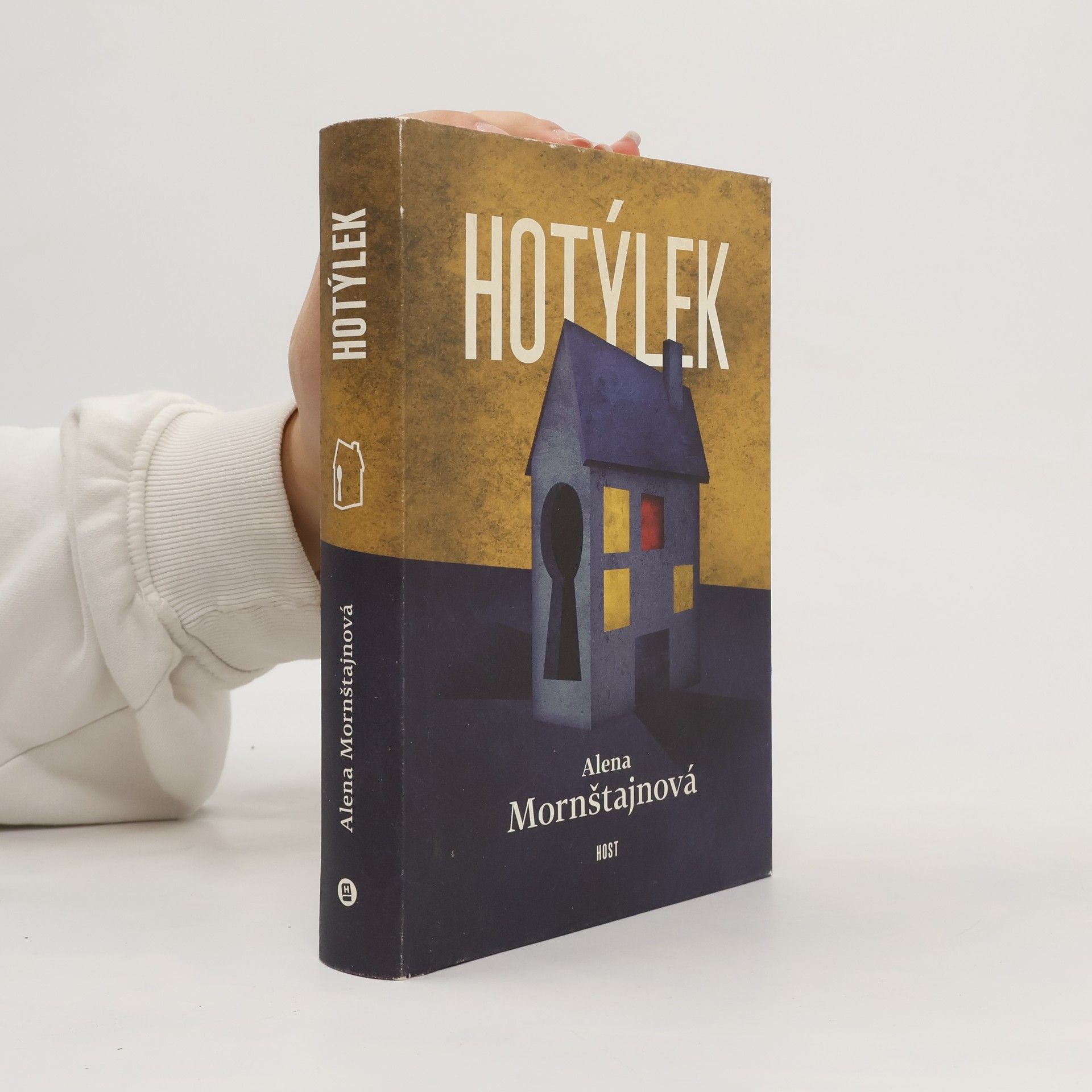 Alena Mornštajnová Hotýlek