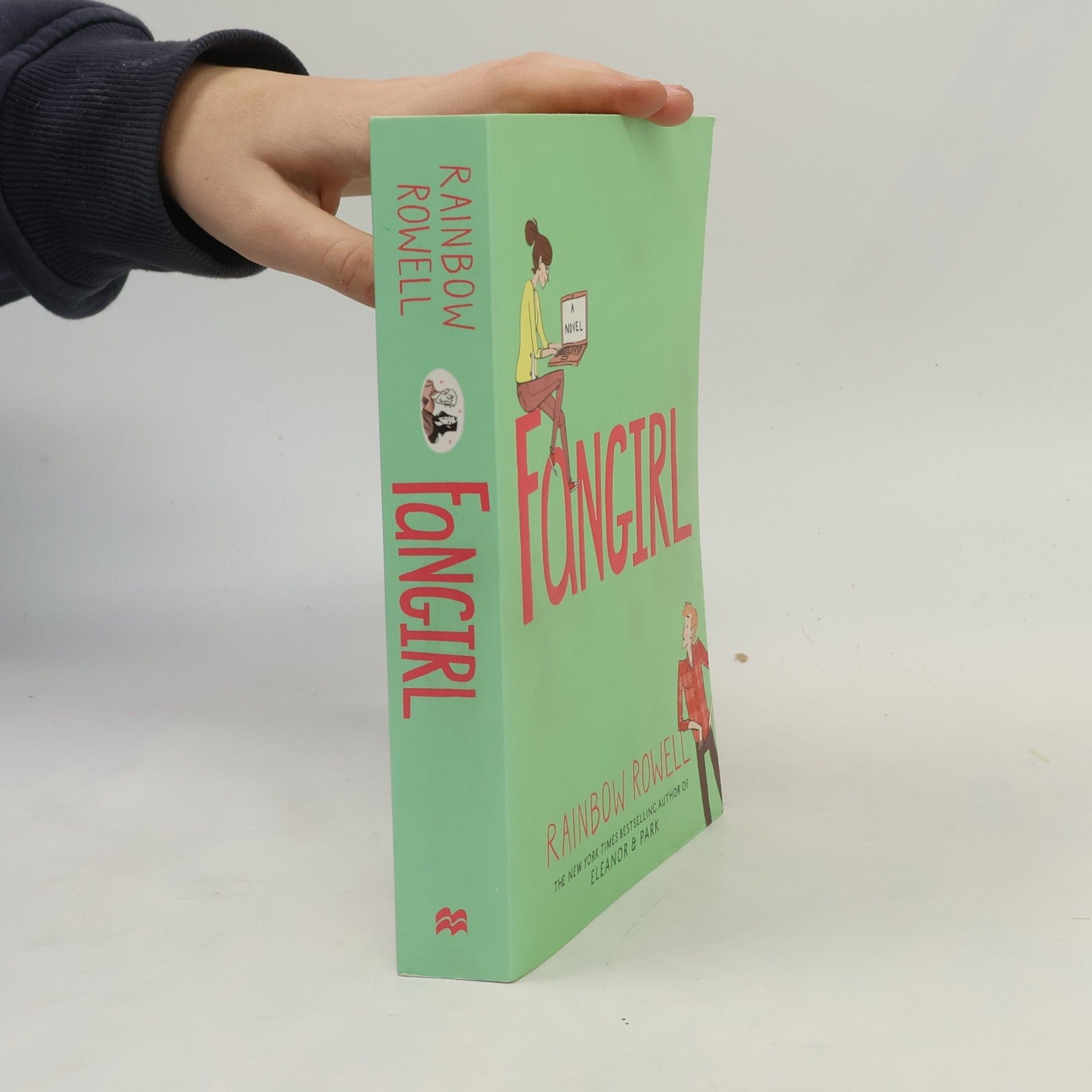 Rainbow Rowell Fangirl