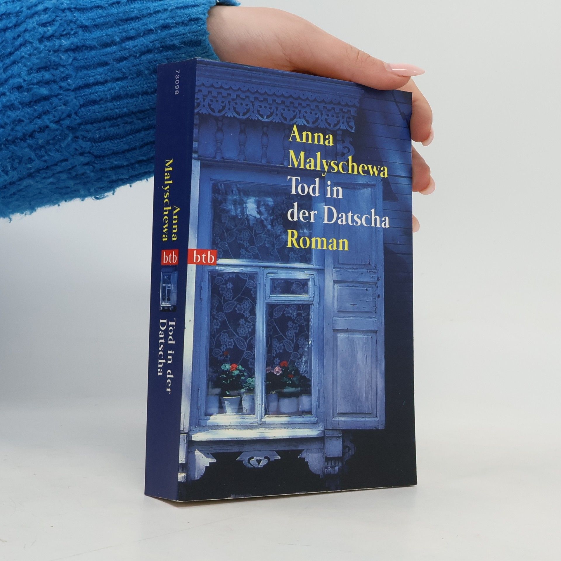 Anna V. Malyševa Tod in der Datscha