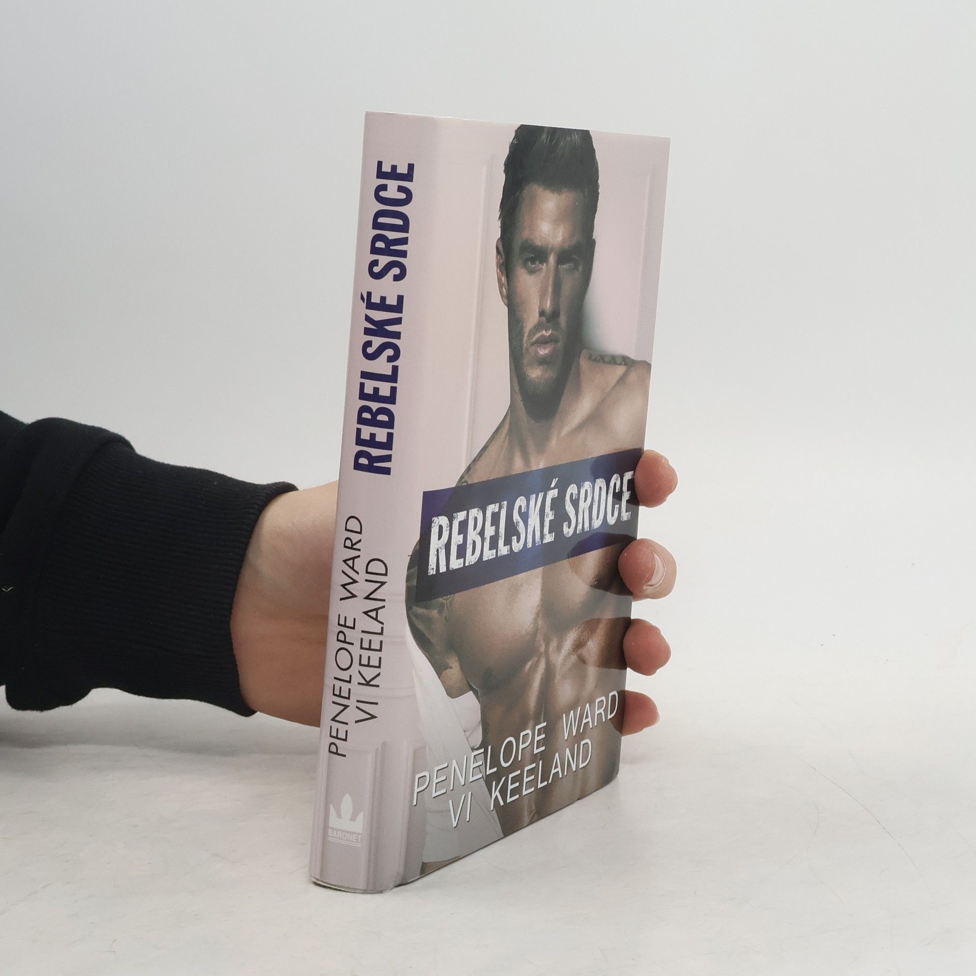 Vi Keeland Rebelské srdce