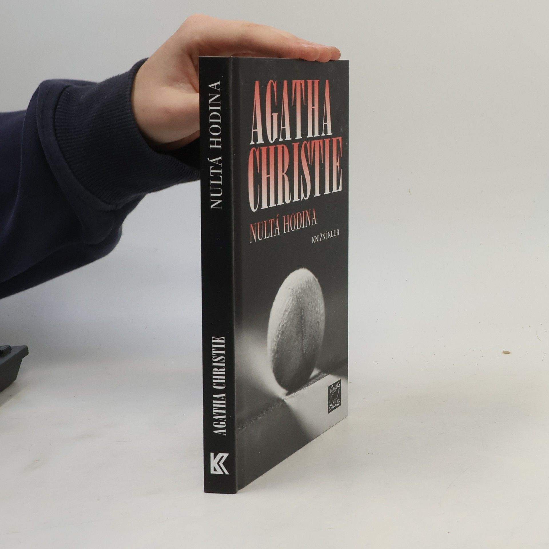 Agatha Christie Nultá hodina