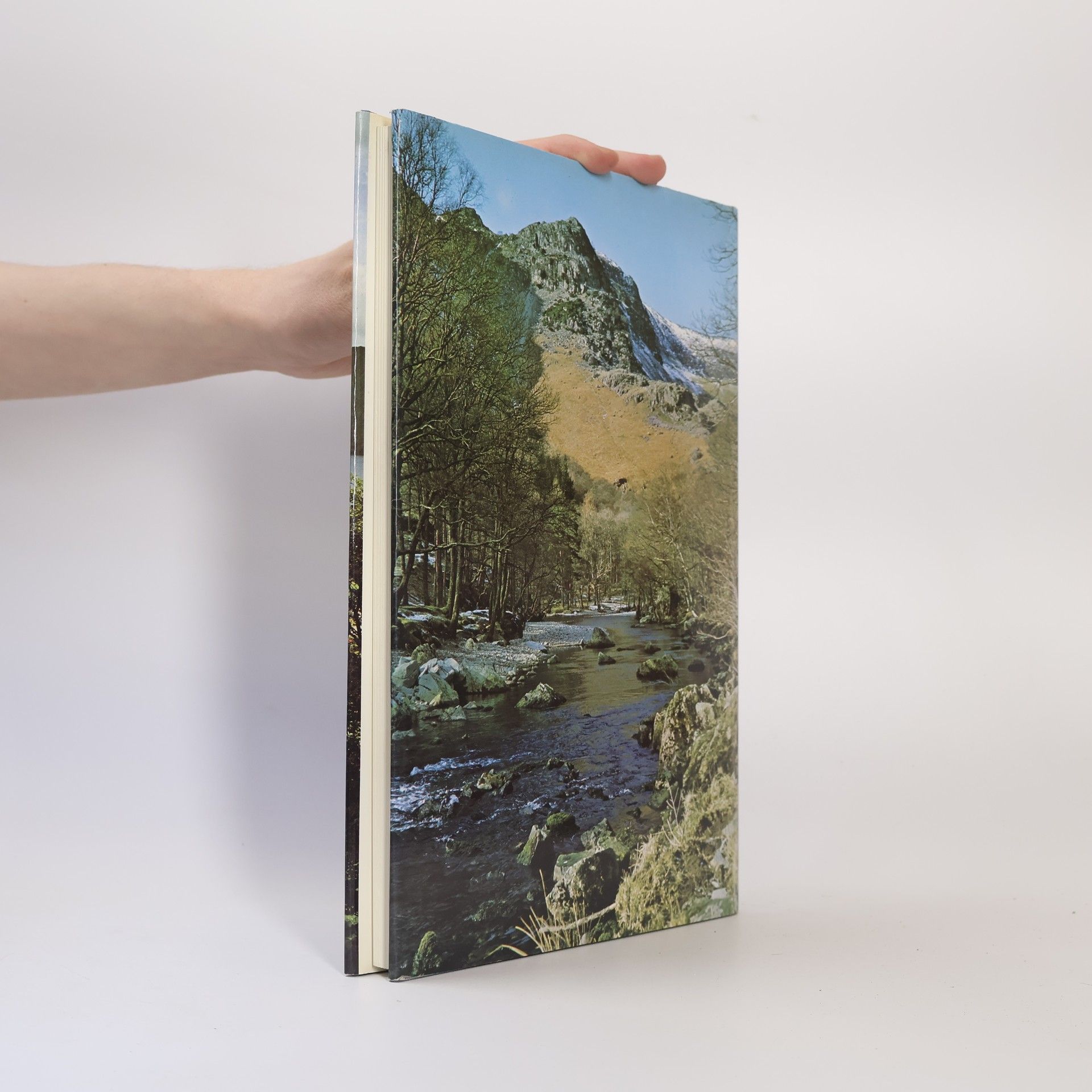 C. H. D. Acland The Country life picture book of the Lake District