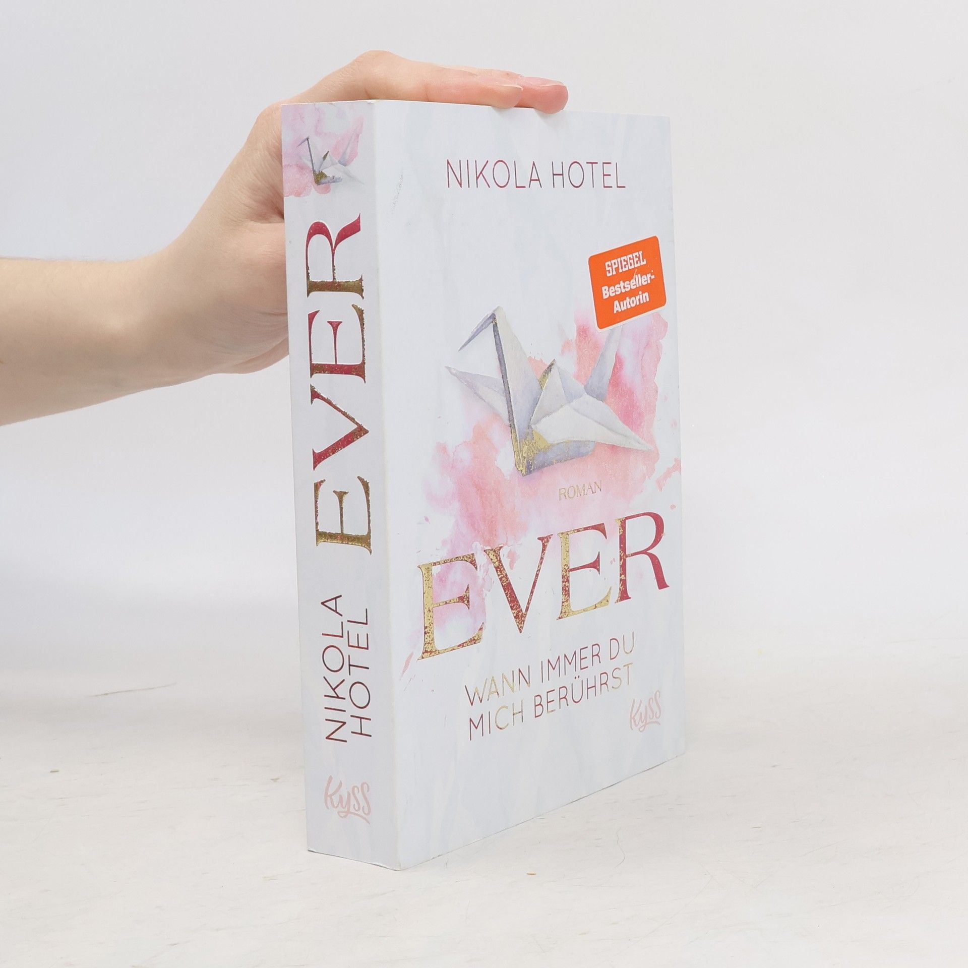 Nikola Hotel Ever. Wann immer du mich berührst