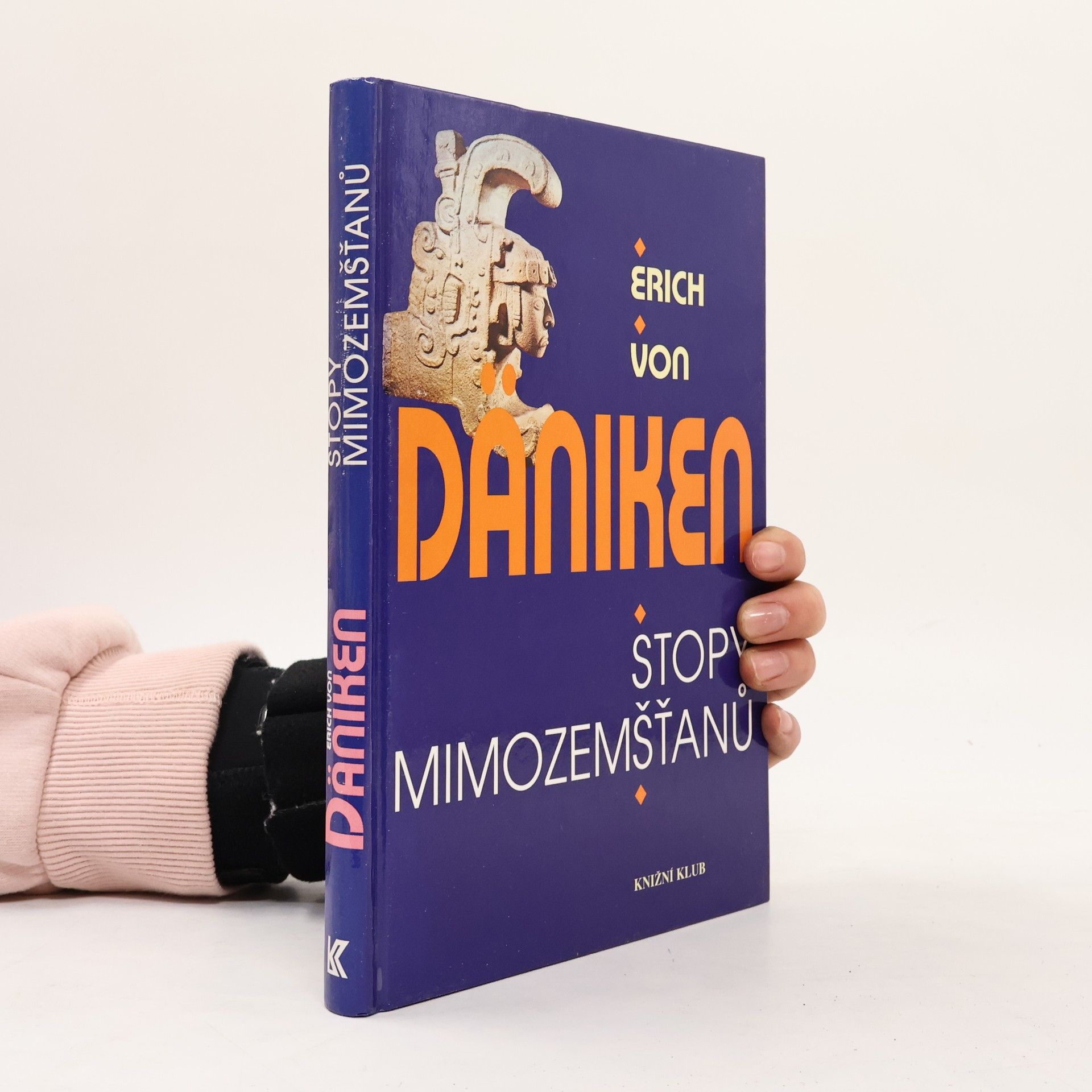 Erich von Däniken Stopy mimozemšťanů