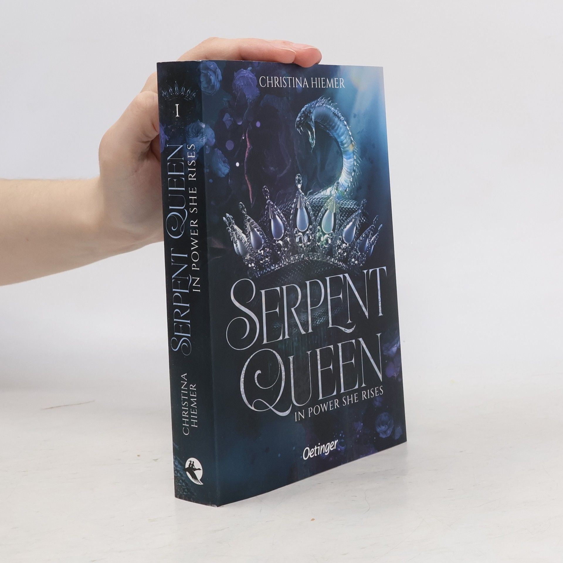 Christina Hiemer In Power She Rises / Serpent Queen Bd.1