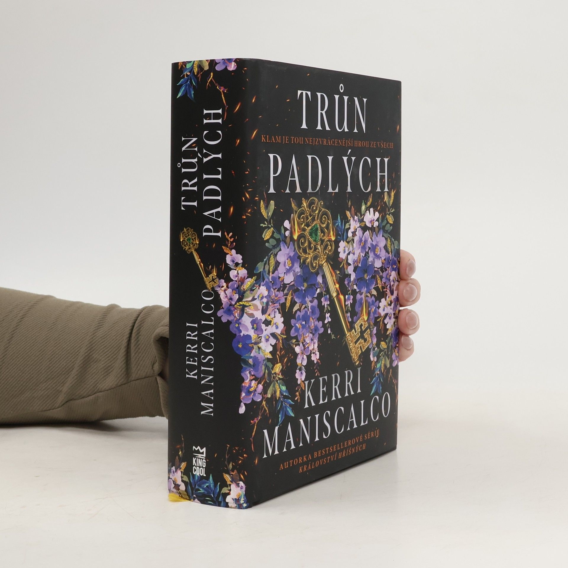 Kerri Maniscalco Trůn padlých. Princové hříchů 1