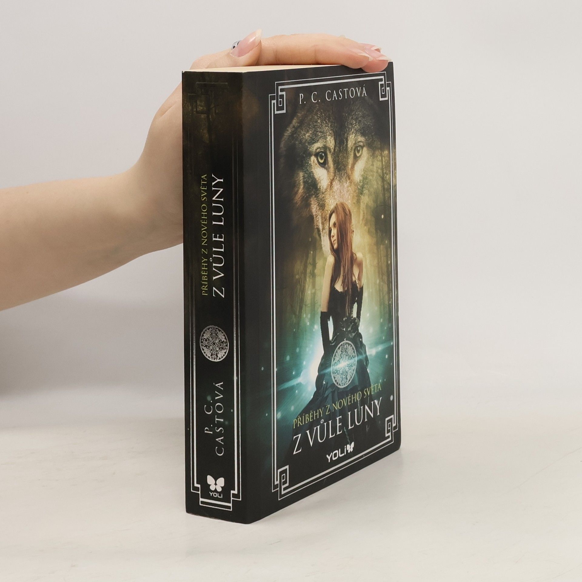 P. C. Cast Z vůle Luny. Příběhy z Nového světa. 1. díl