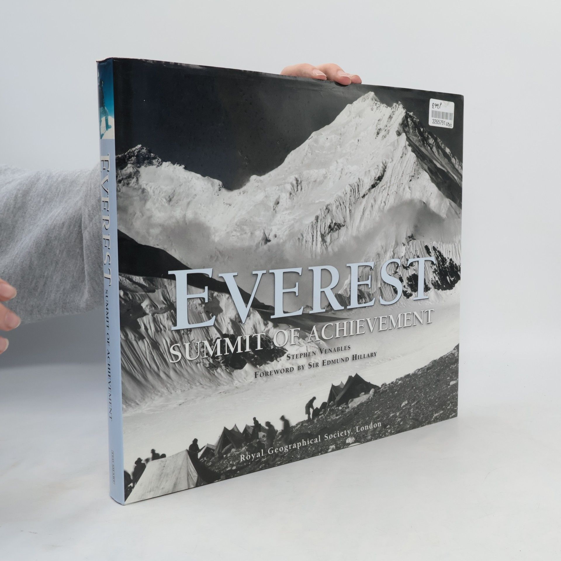 Everest. The Summit of Achievement