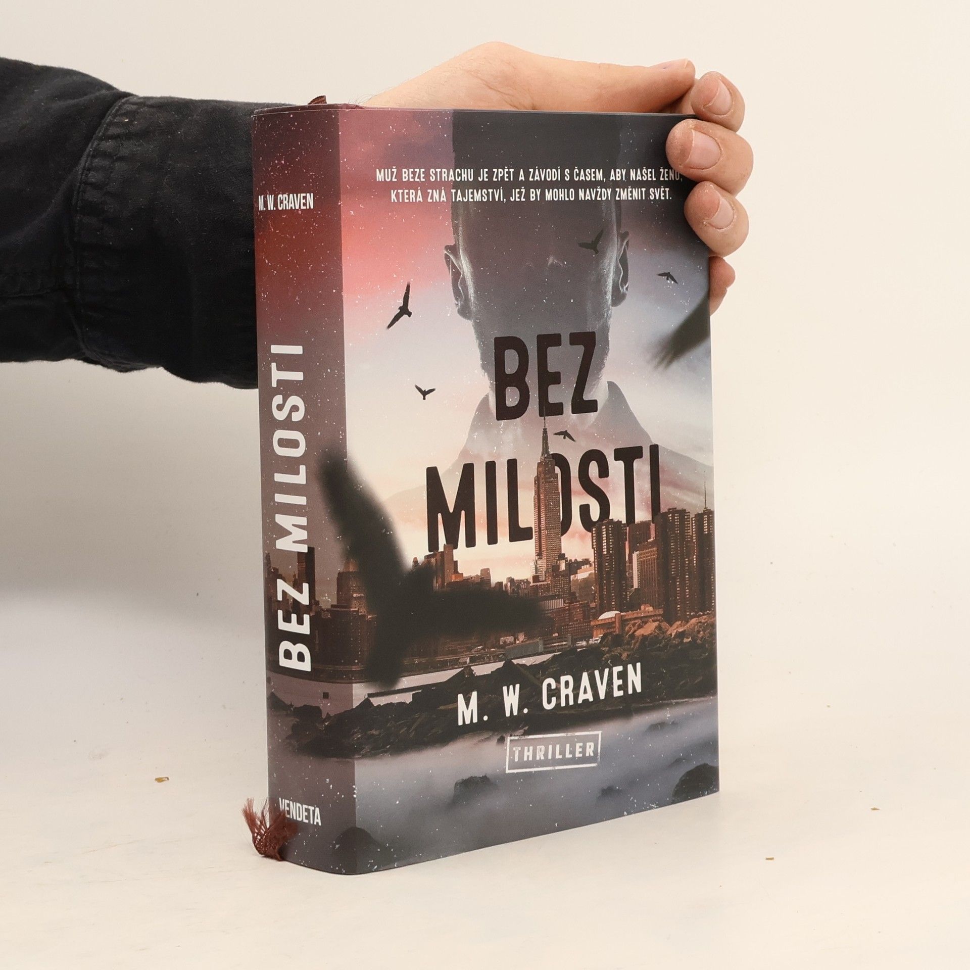 M. W. Craven Bez milosti