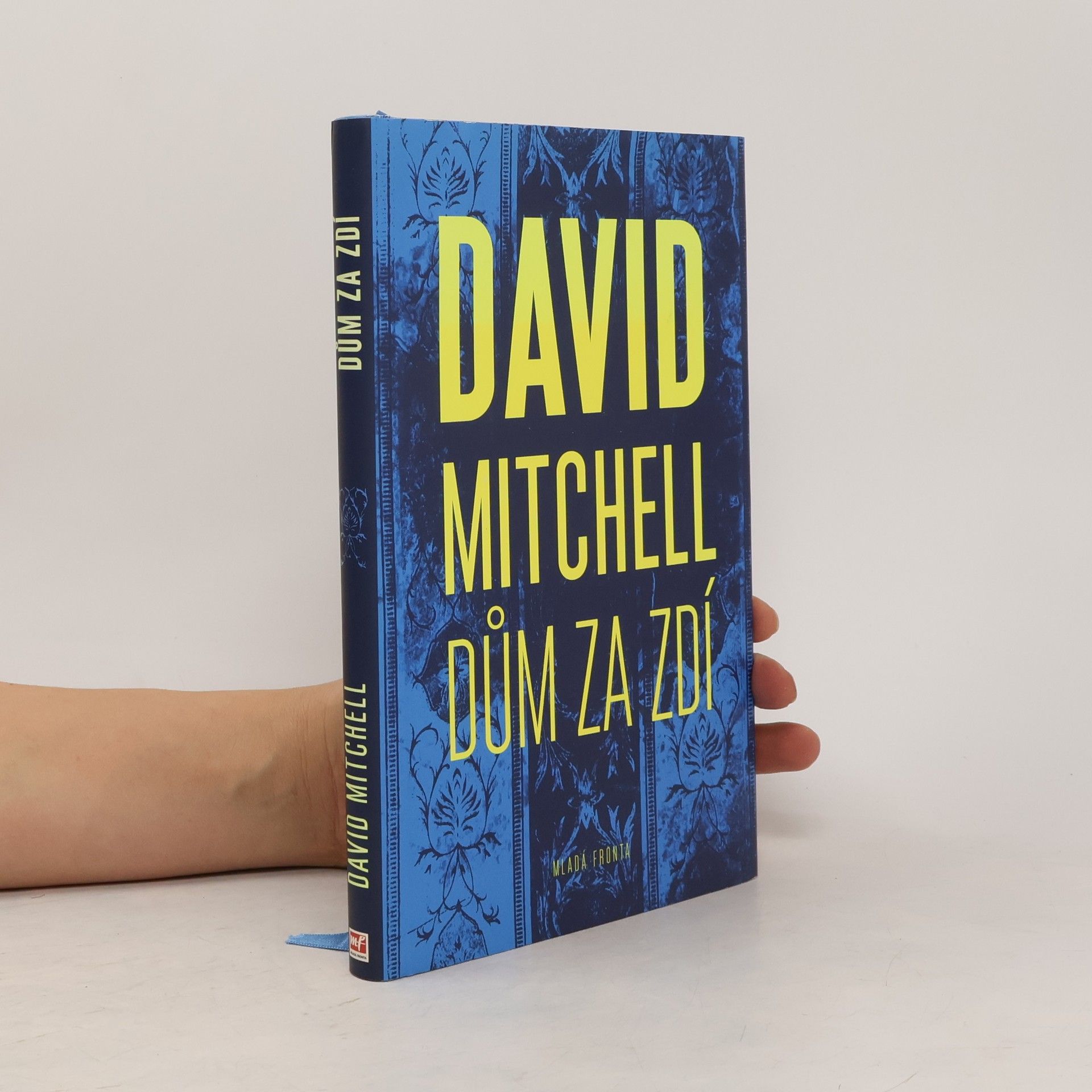 David Mitchell Dům za zdí