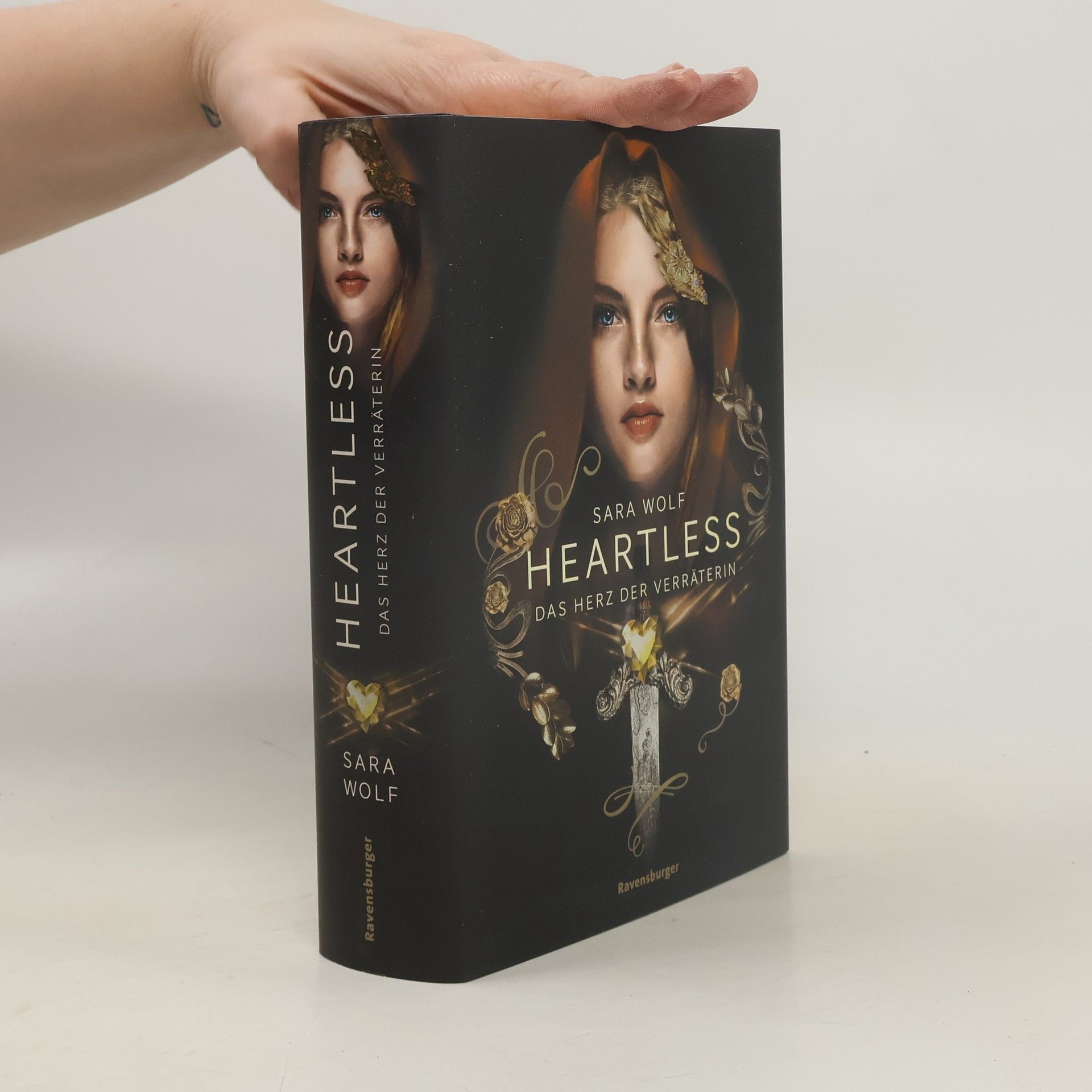 Sara Wolf Heartless 2: Das Herz der Verräterin