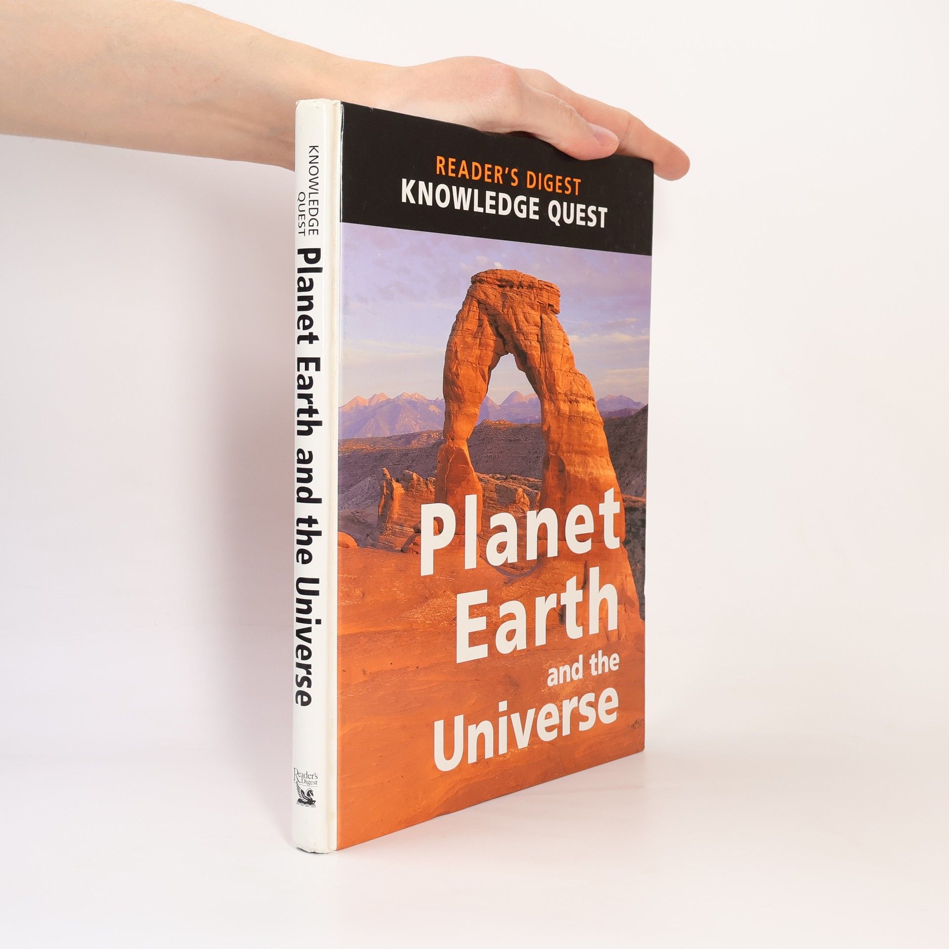 Christine Noble Knowledge Quest: Planet Earth and the Universe