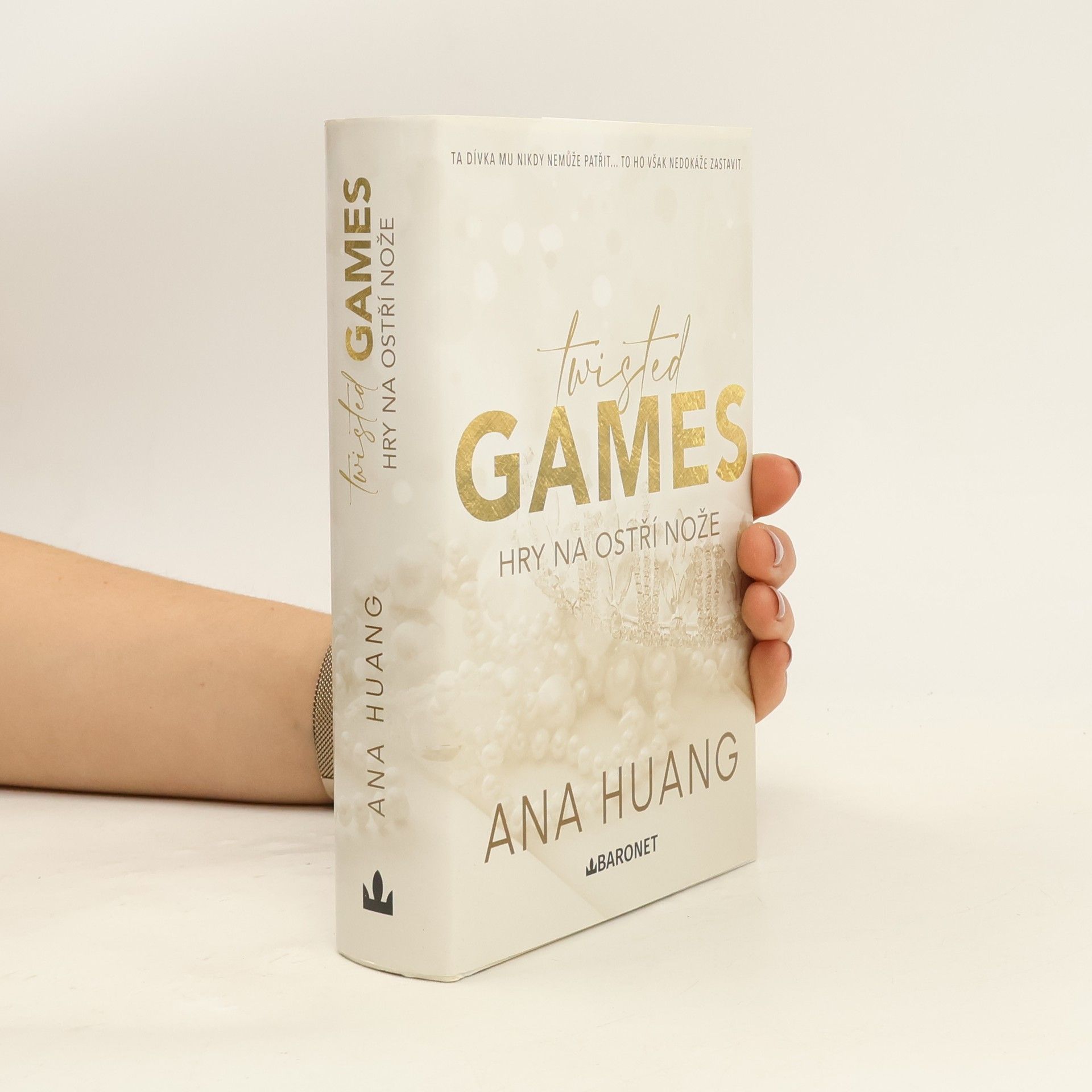 Ivana Dresia Twisted games. Hry na ostří nože