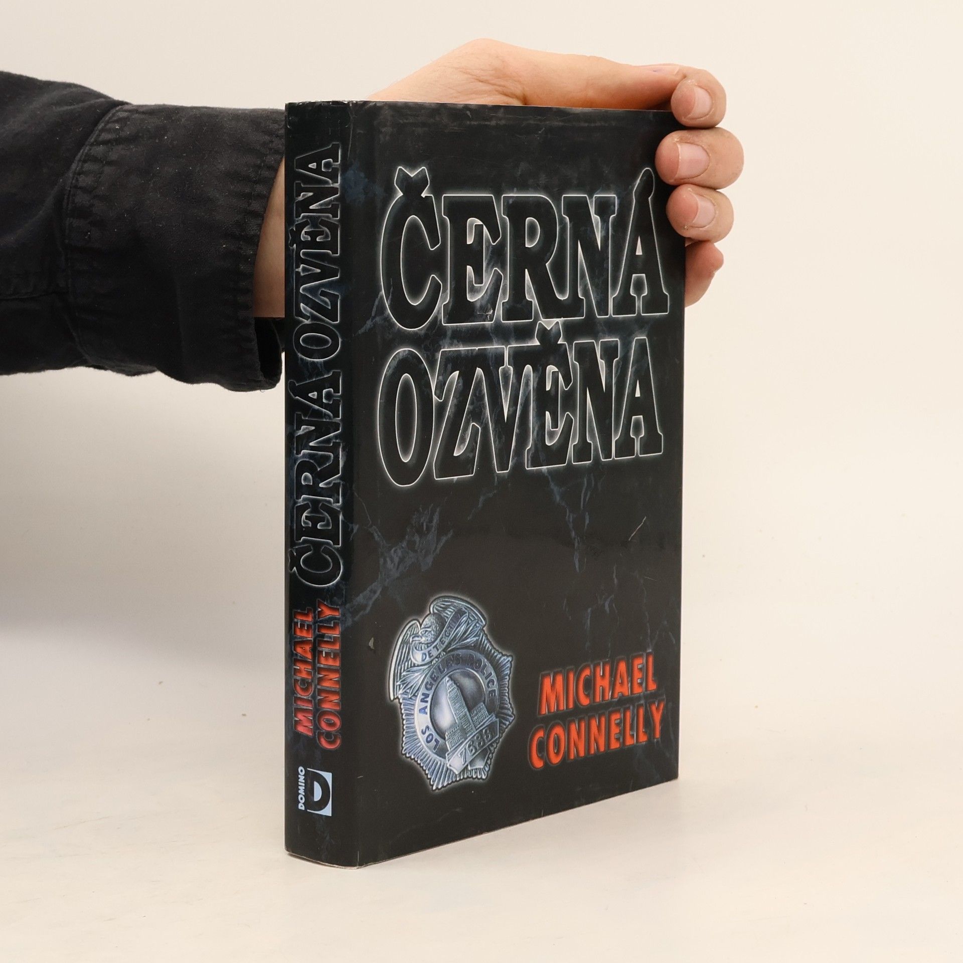 Michael Connelly Černá ozvěna