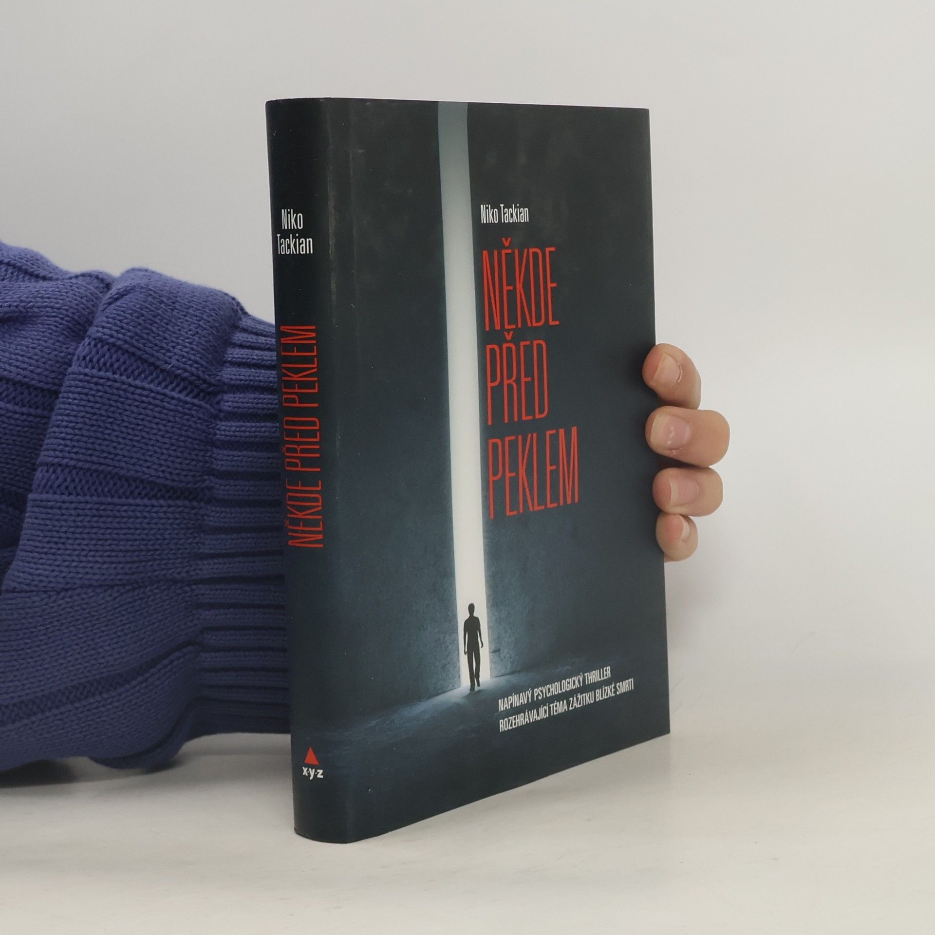 Nicolas Tackian Někde před peklem