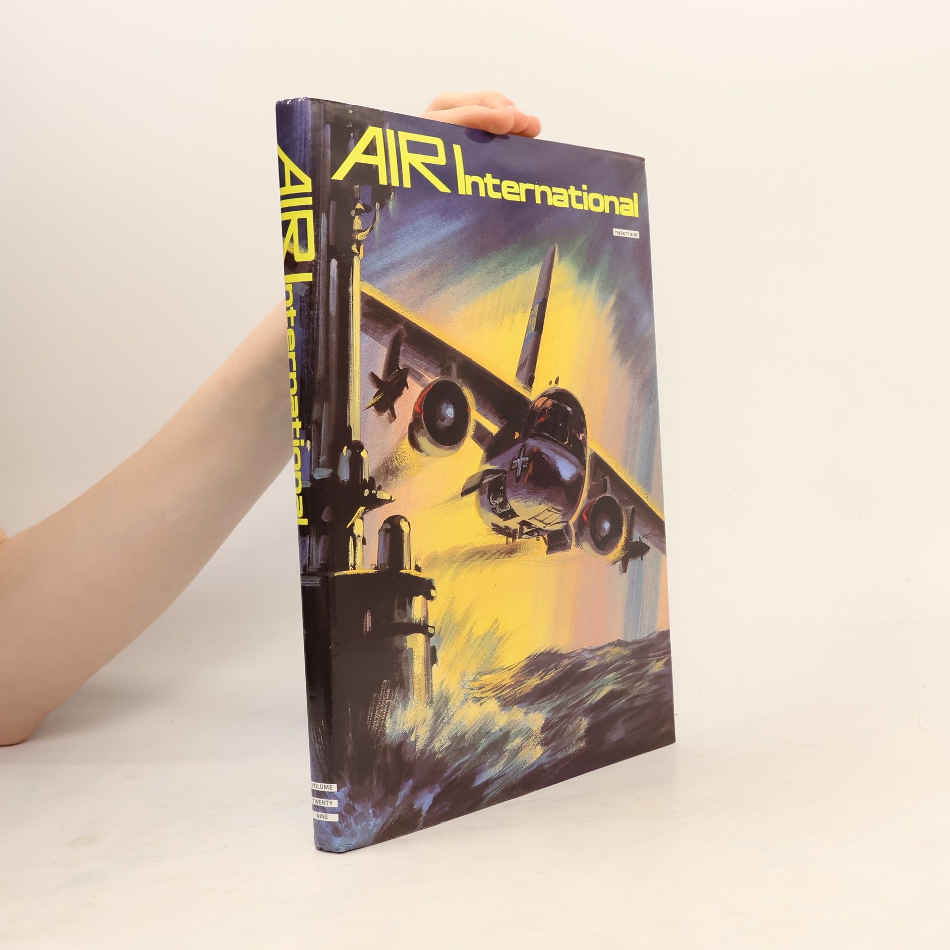 Gordon Swanborough Air International