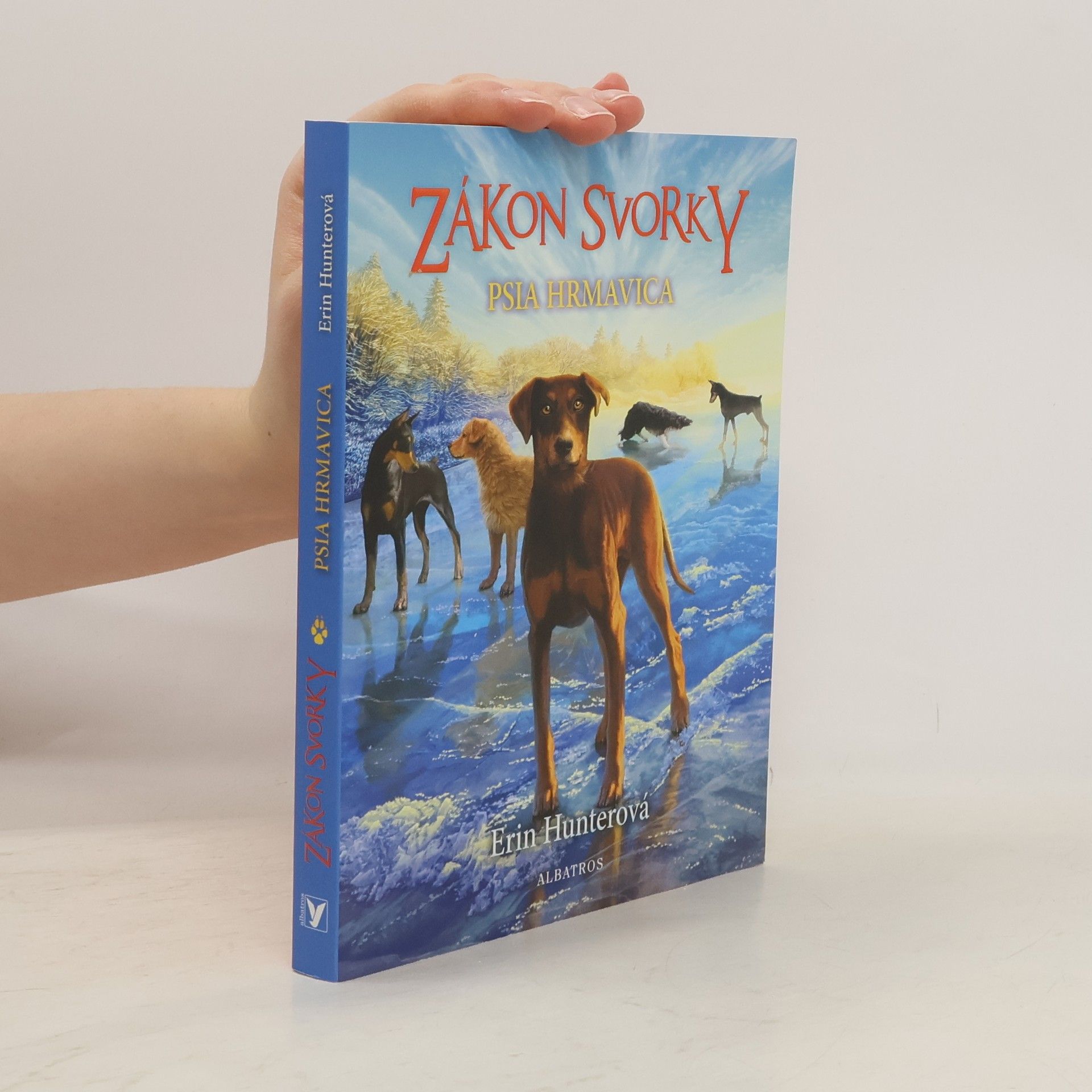 Erin Hunter Psia hrmavica